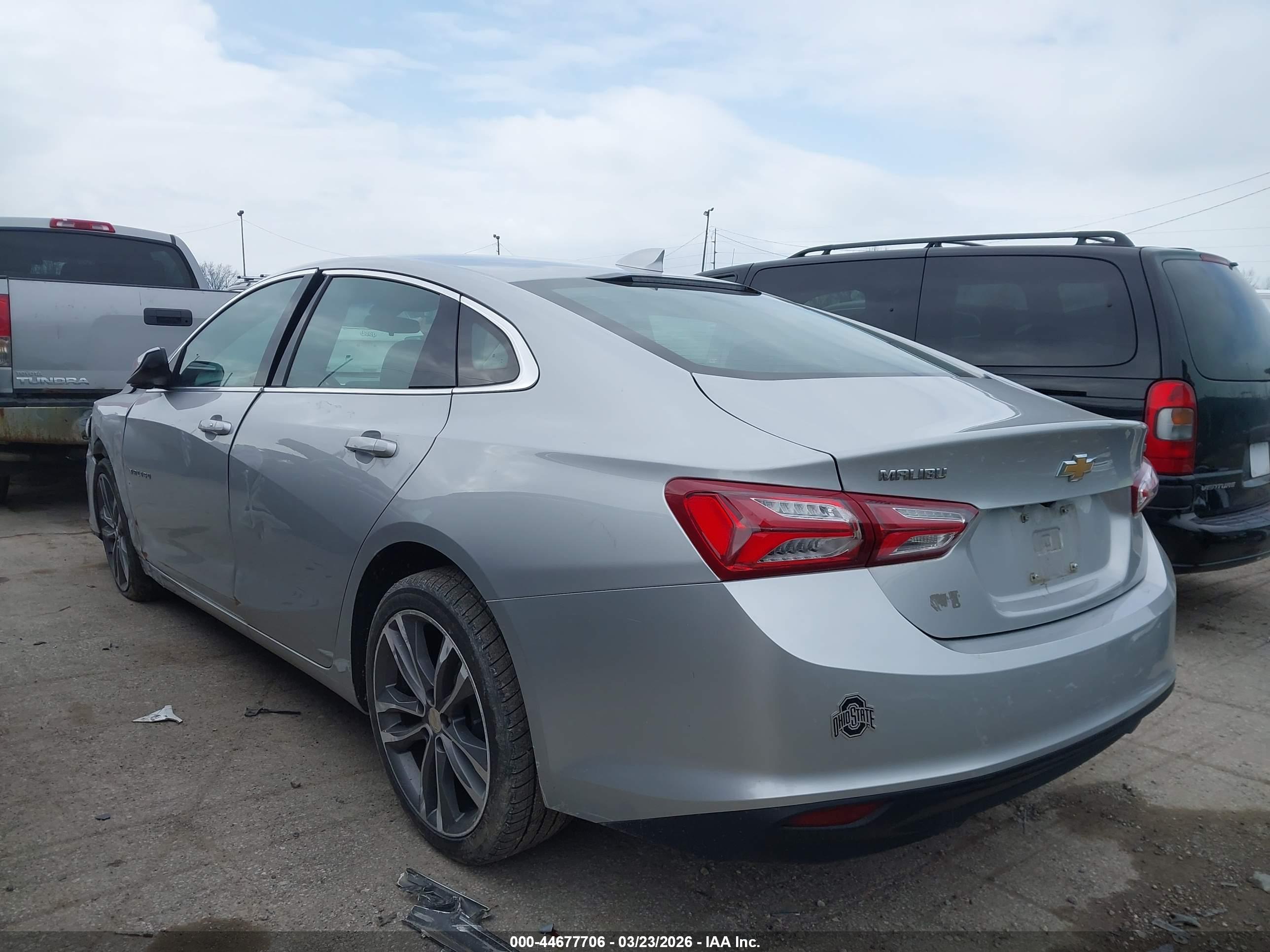 CHEVROLET MALIBU image 3