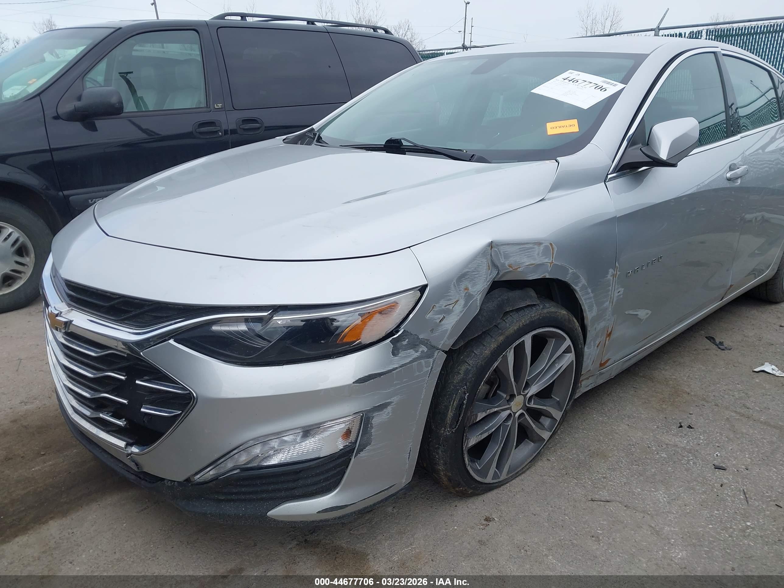 CHEVROLET MALIBU image 6