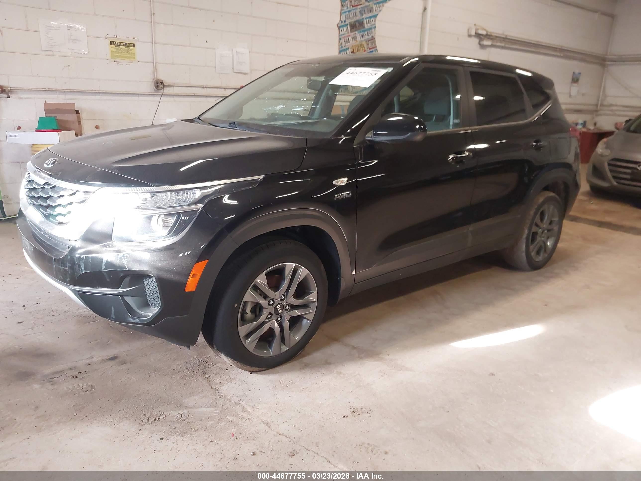 KIA SELTOS image 2