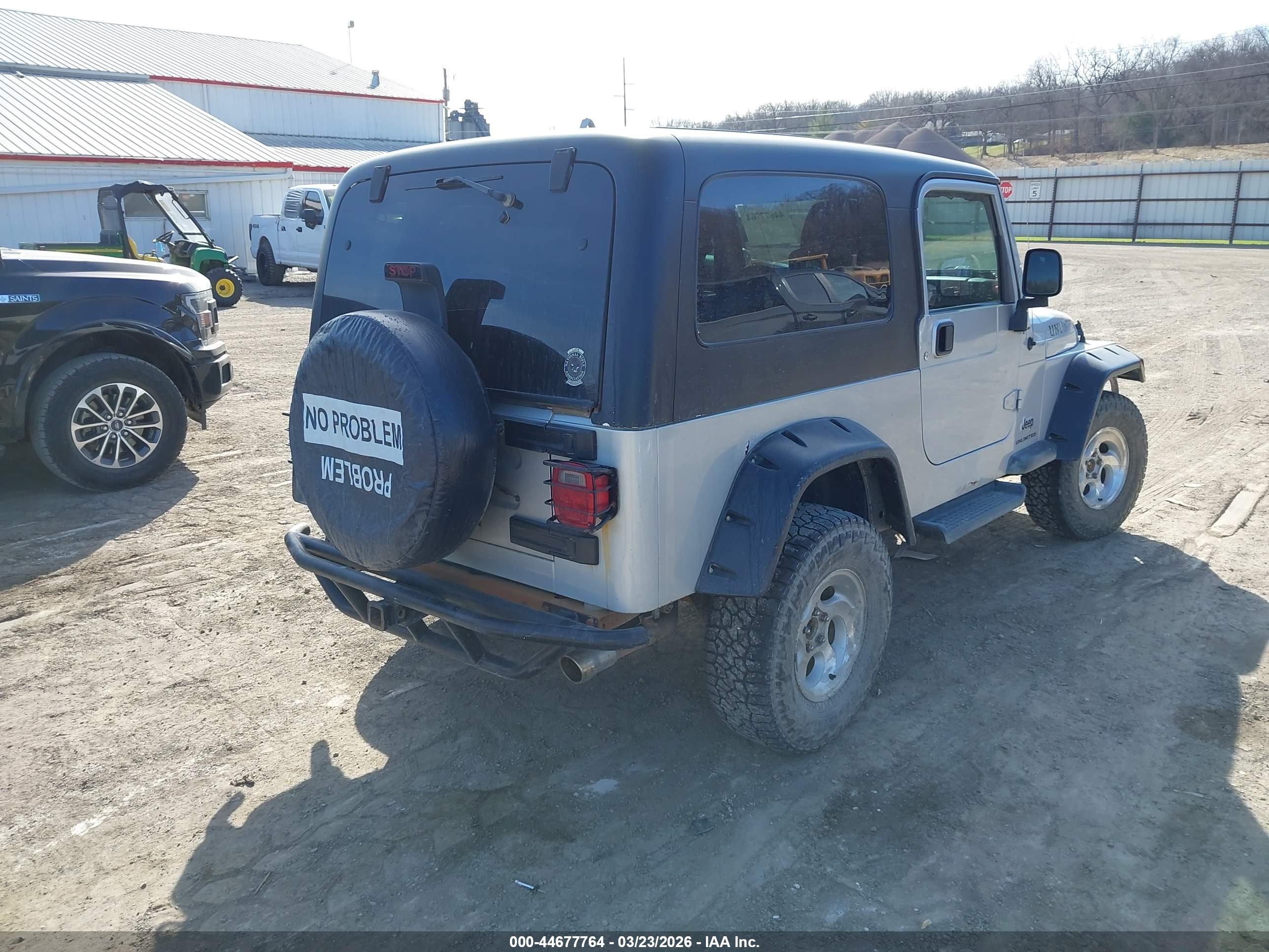 JEEP WRANGLER image 4
