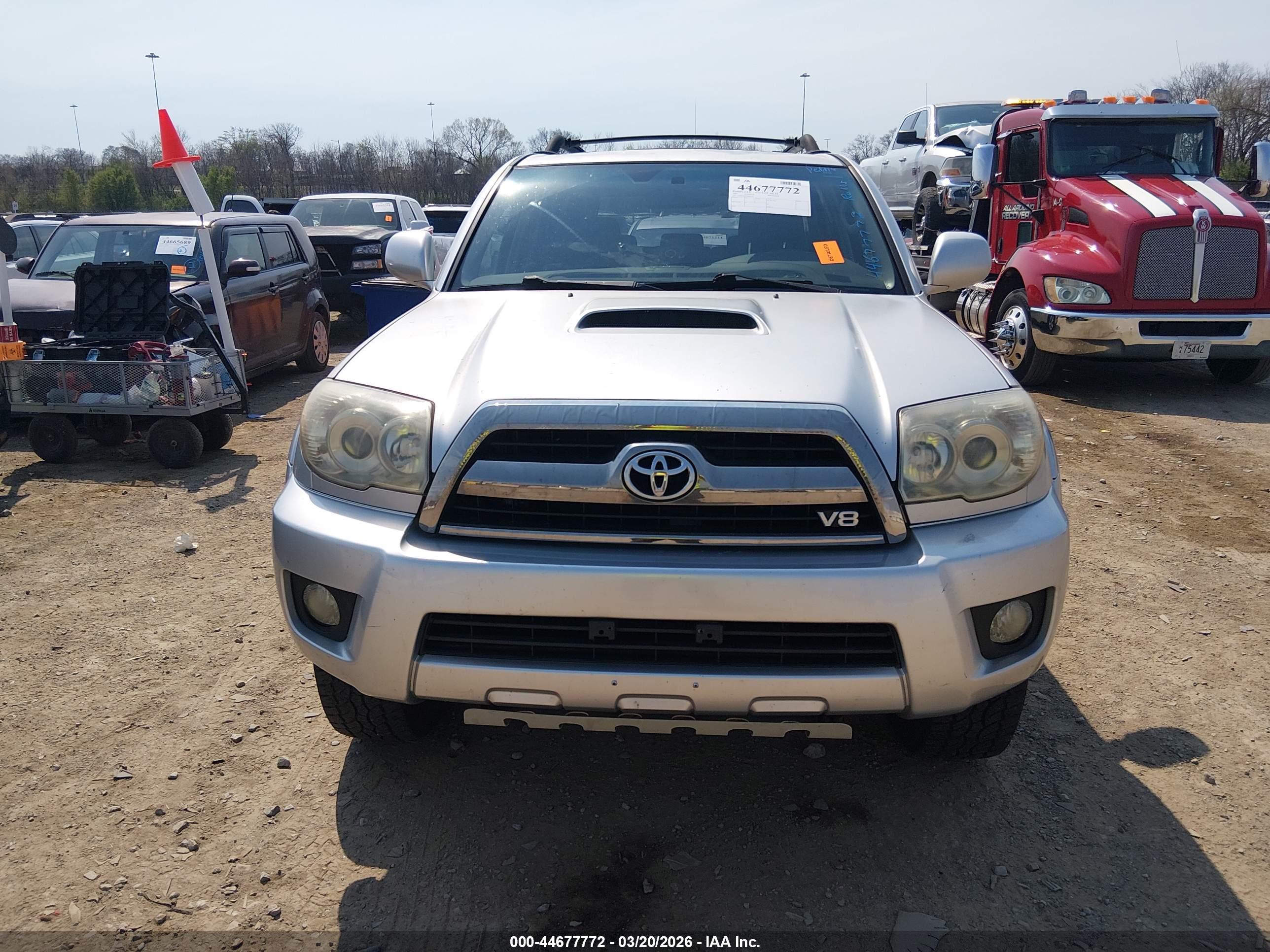 TOYOTA 4RUNNER image 6