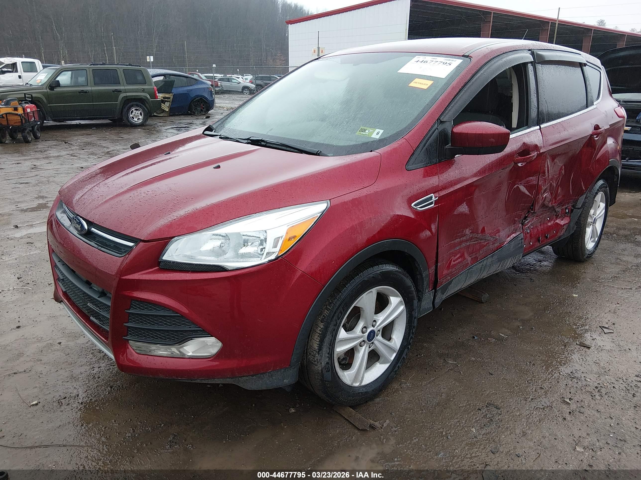 FORD ESCAPE image 2