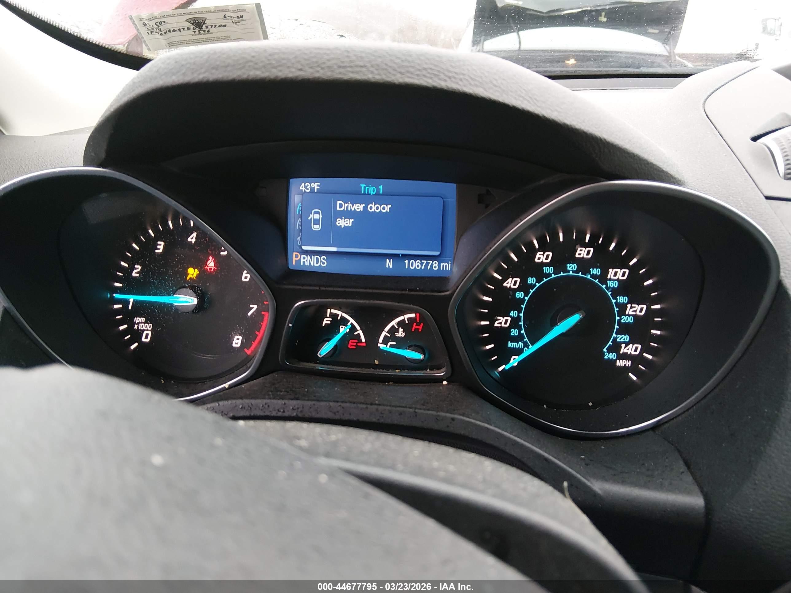 FORD ESCAPE image 7