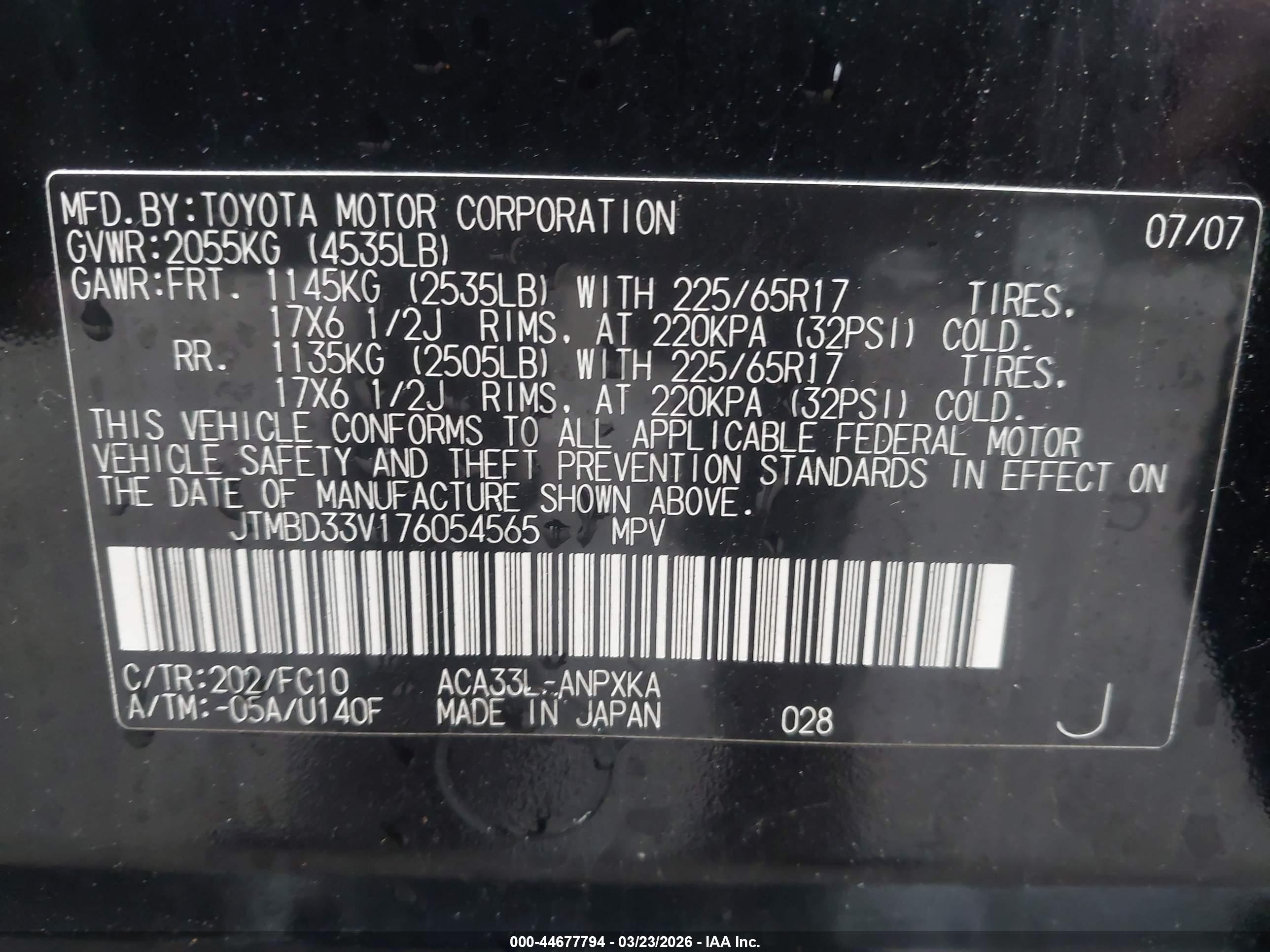 TOYOTA RAV4 image 9