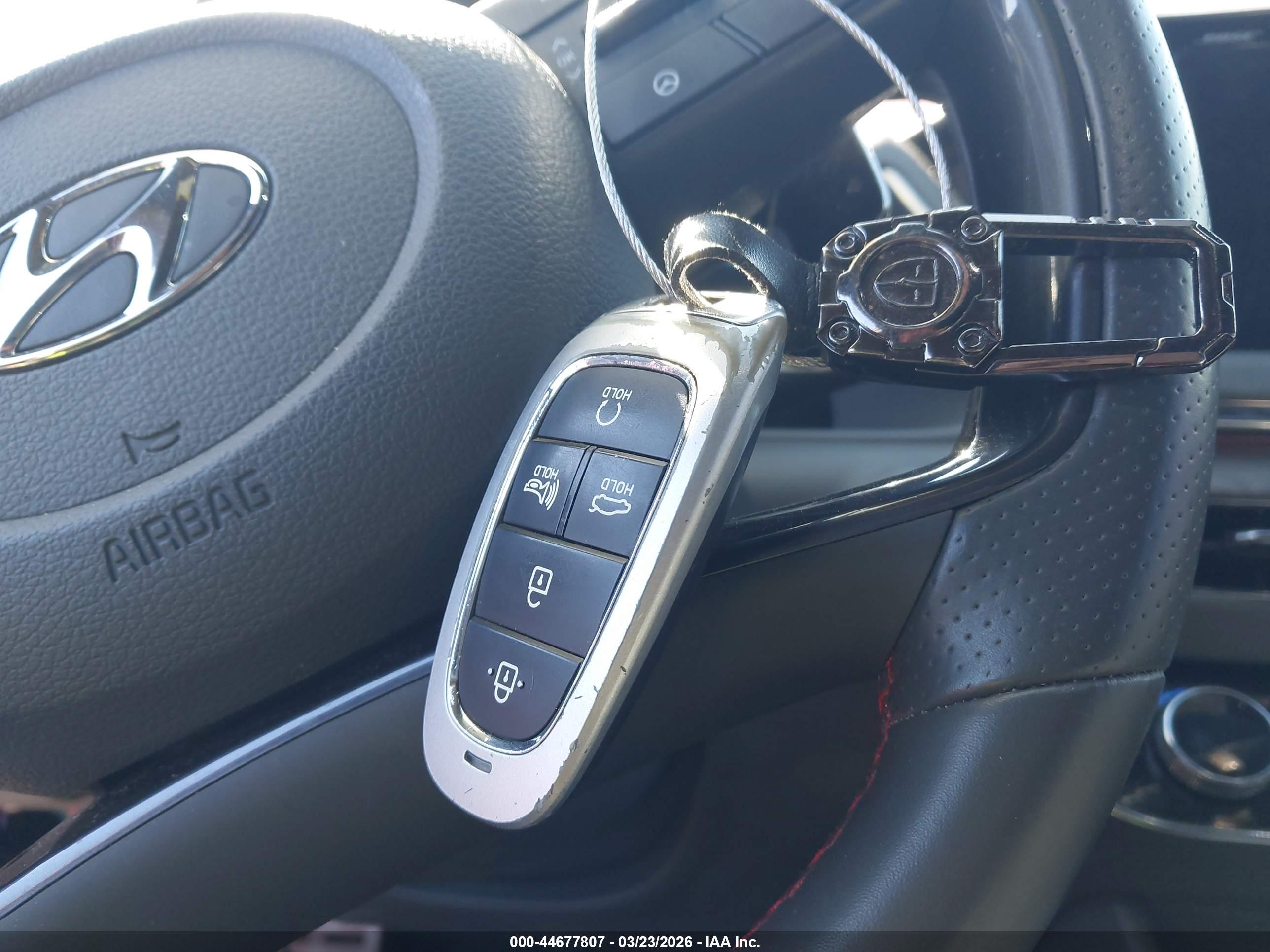 HYUNDAI SONATA image 11