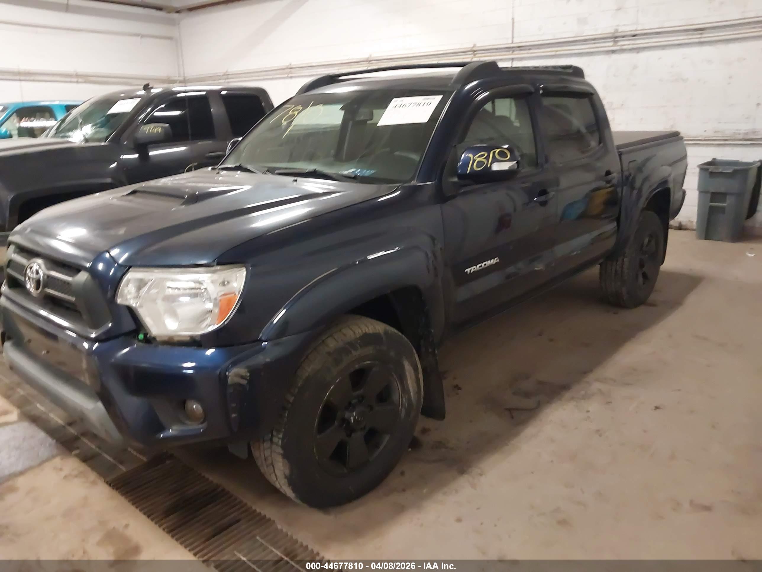 TOYOTA TACOMA image 2