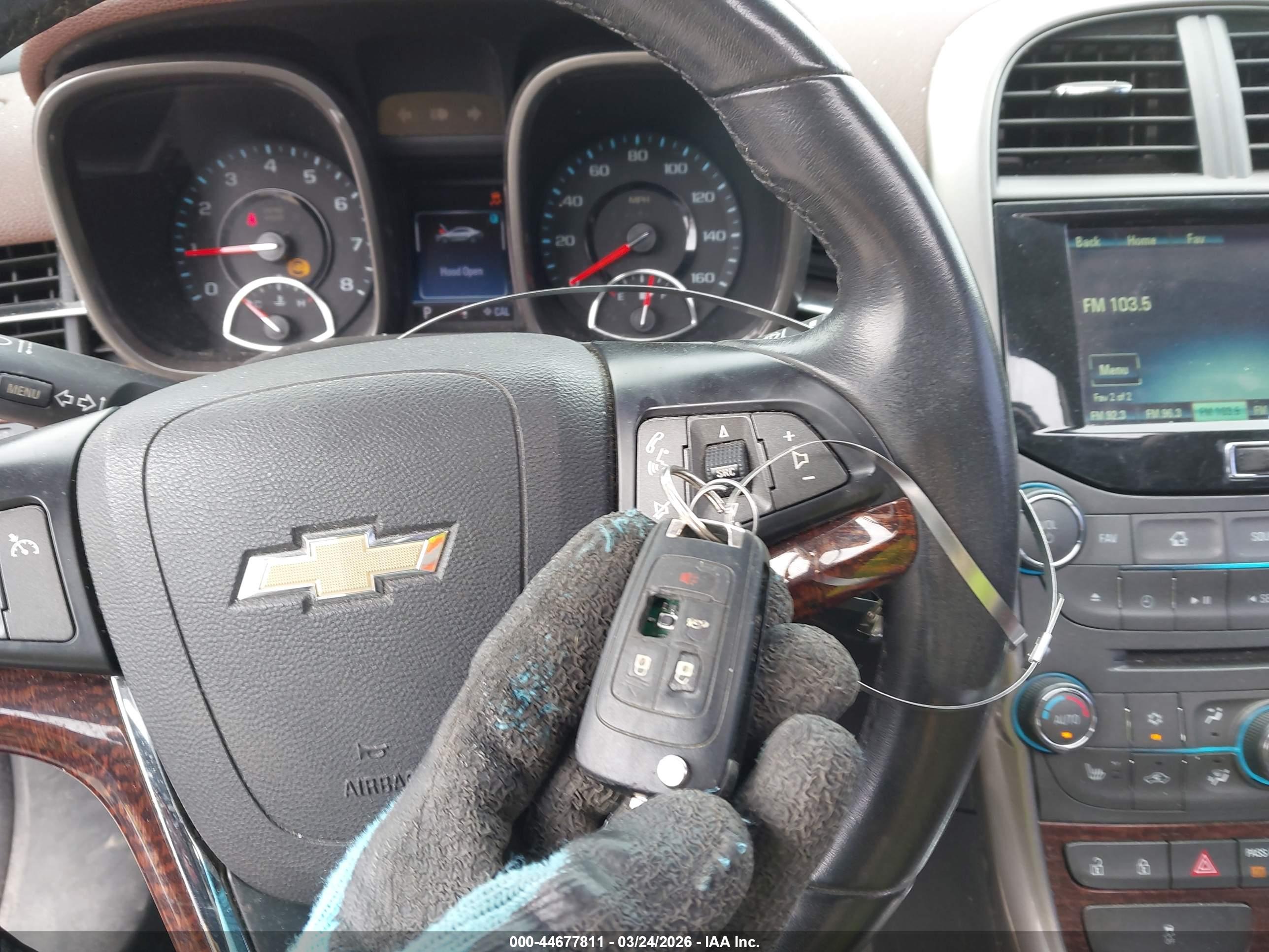 CHEVROLET MALIBU image 11
