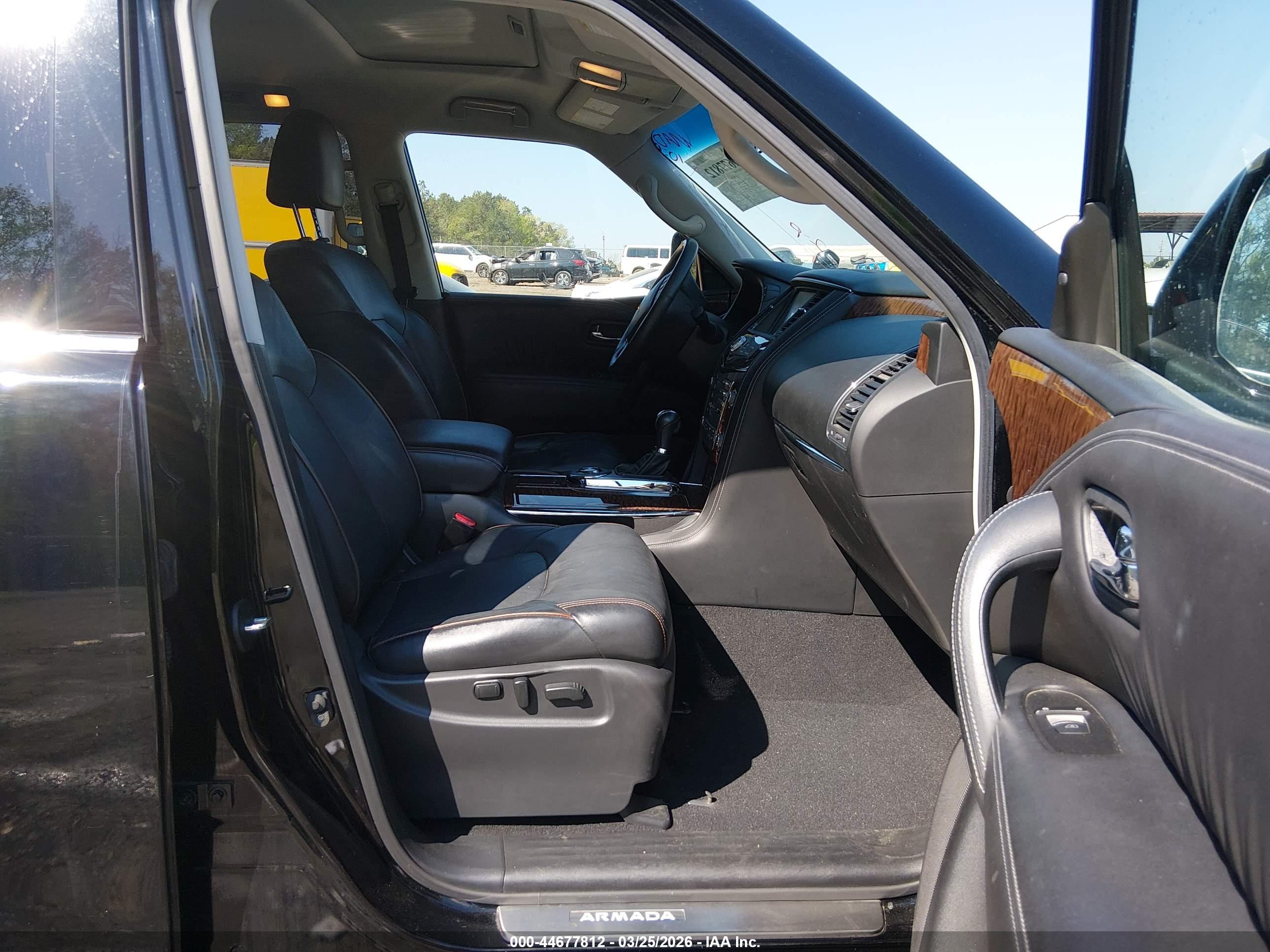 NISSAN ARMADA image 5