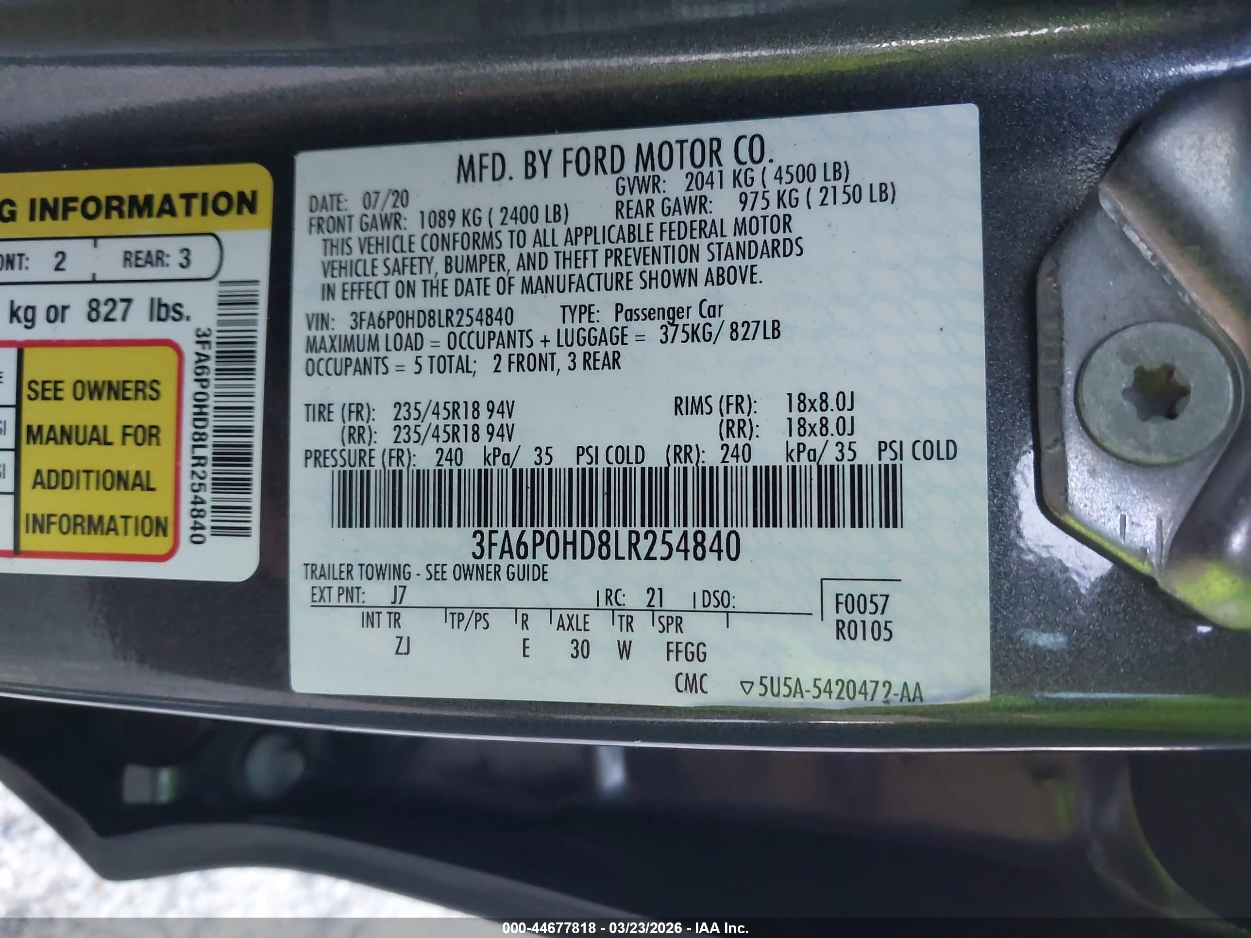 FORD FUSION image 9