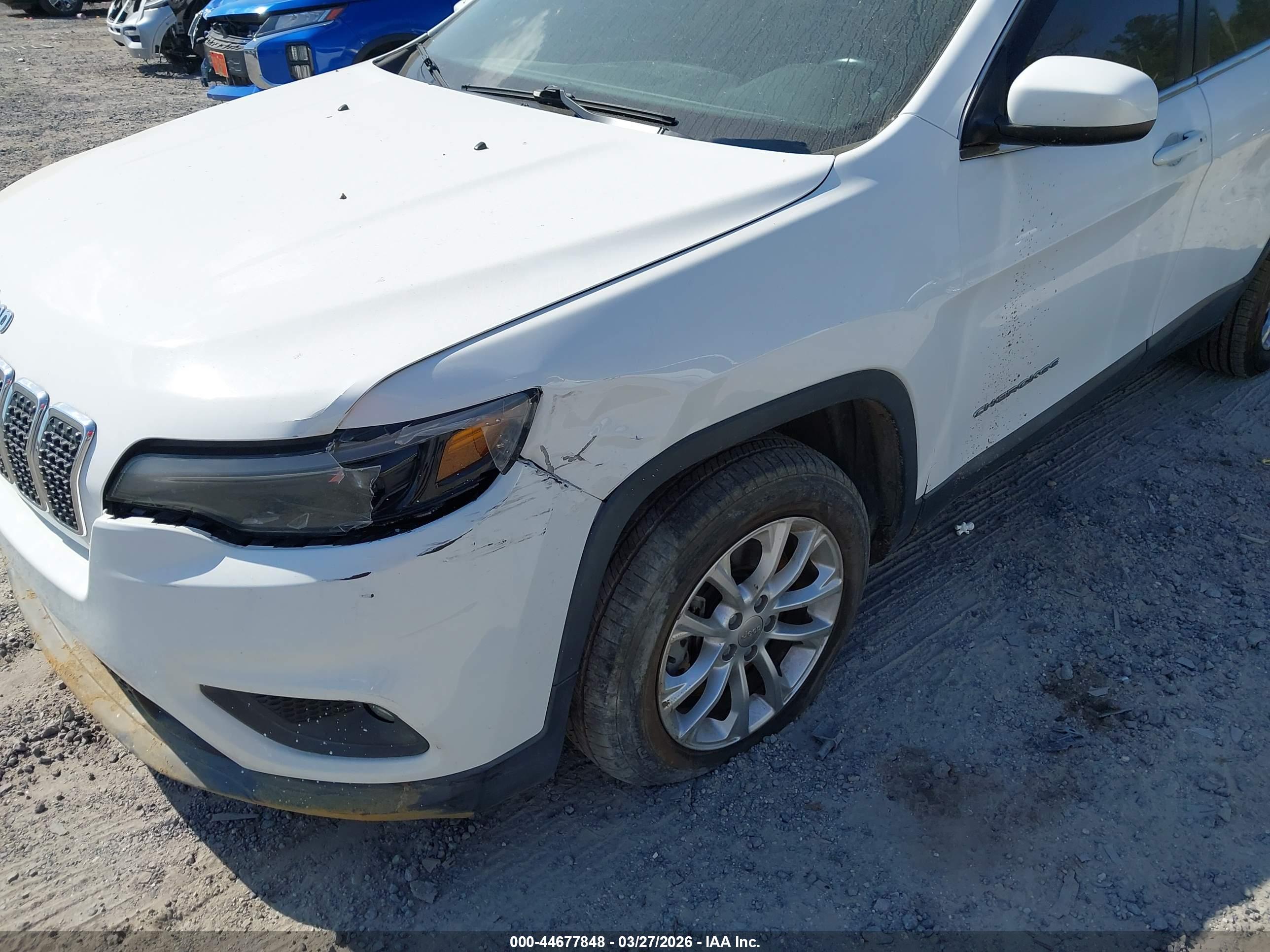 JEEP CHEROKEE image 6
