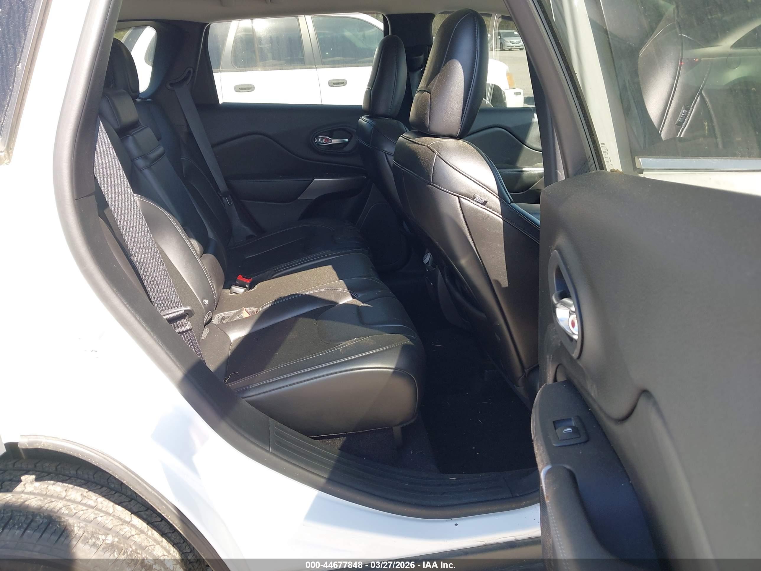 JEEP CHEROKEE image 8