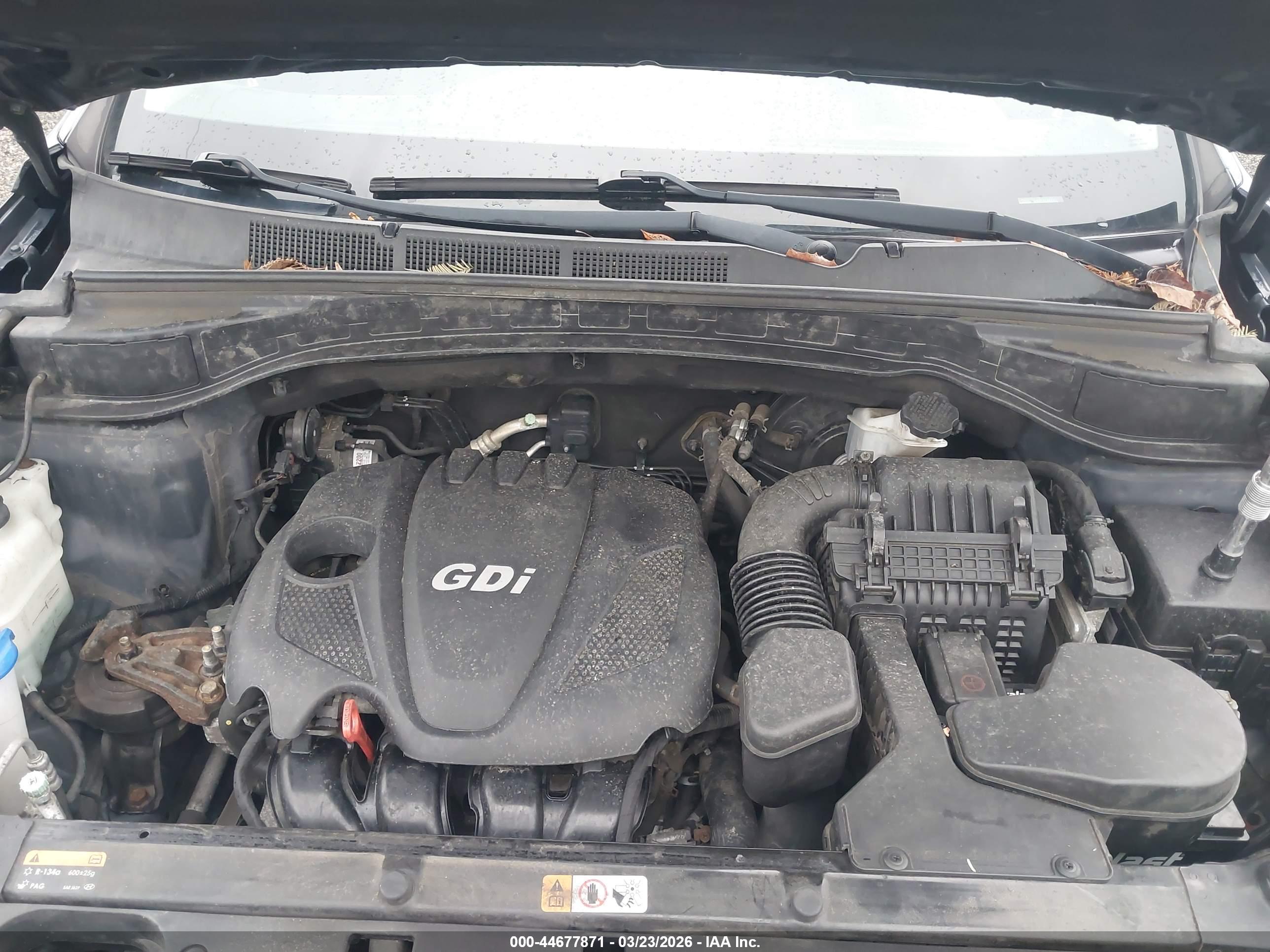 HYUNDAI SANTA image 10