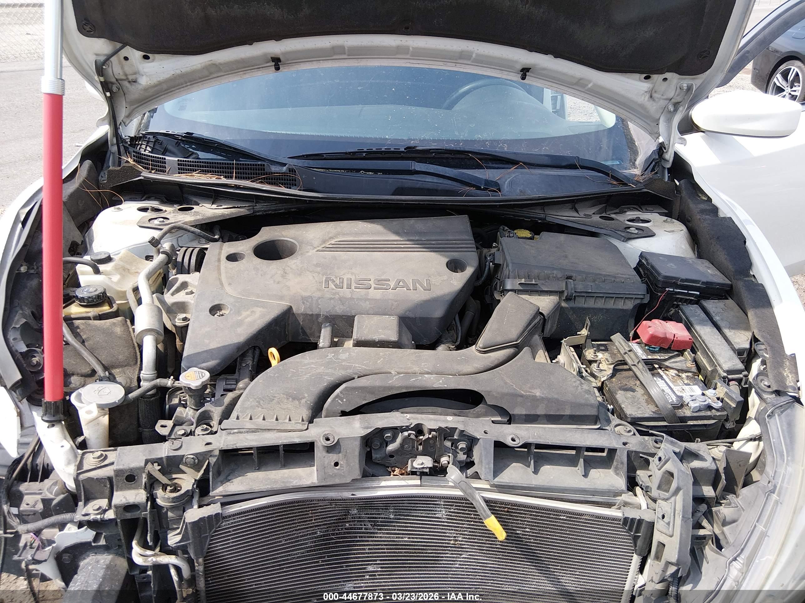 NISSAN ALTIMA image 10