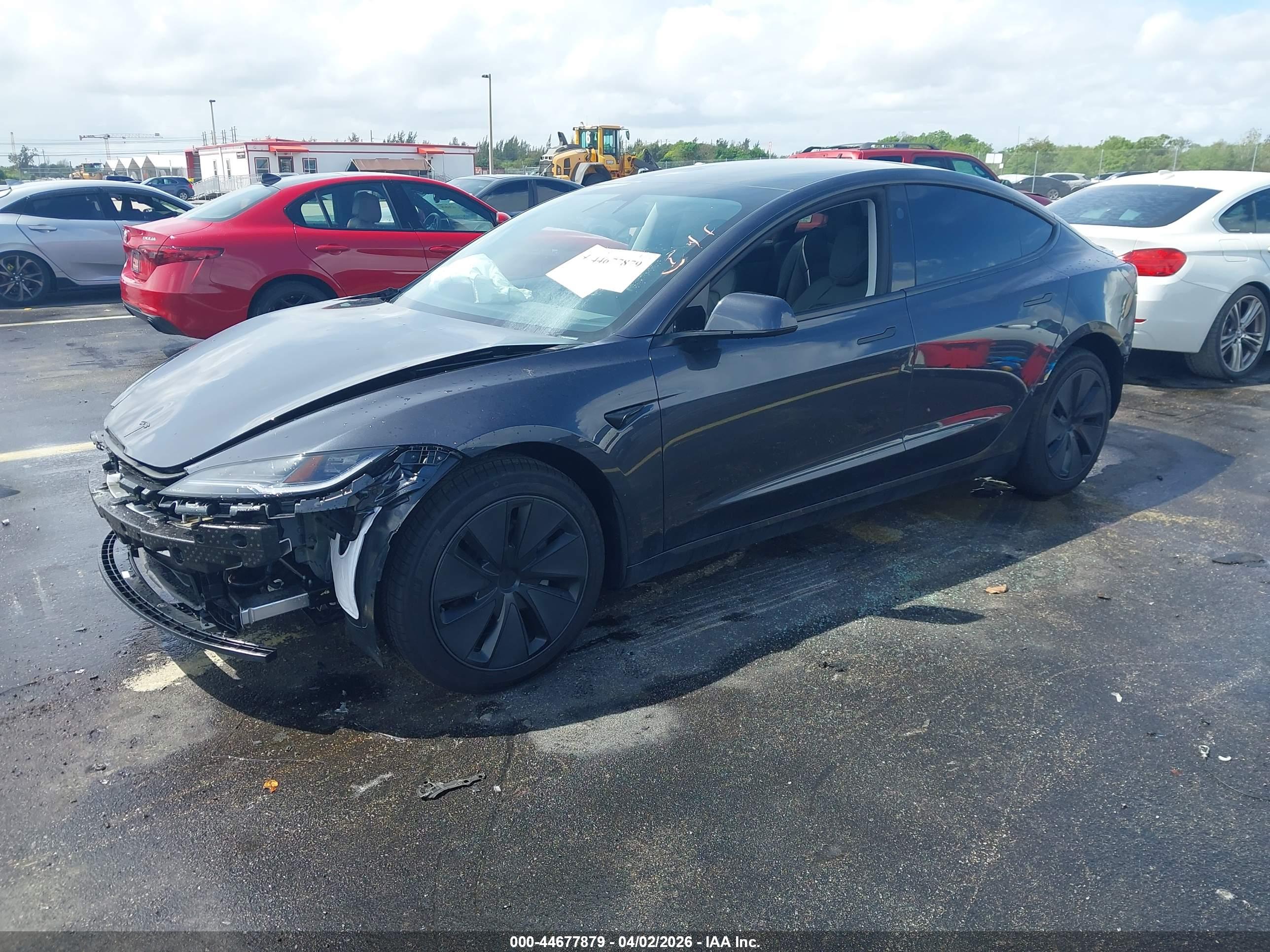 TESLA MODEL image 2