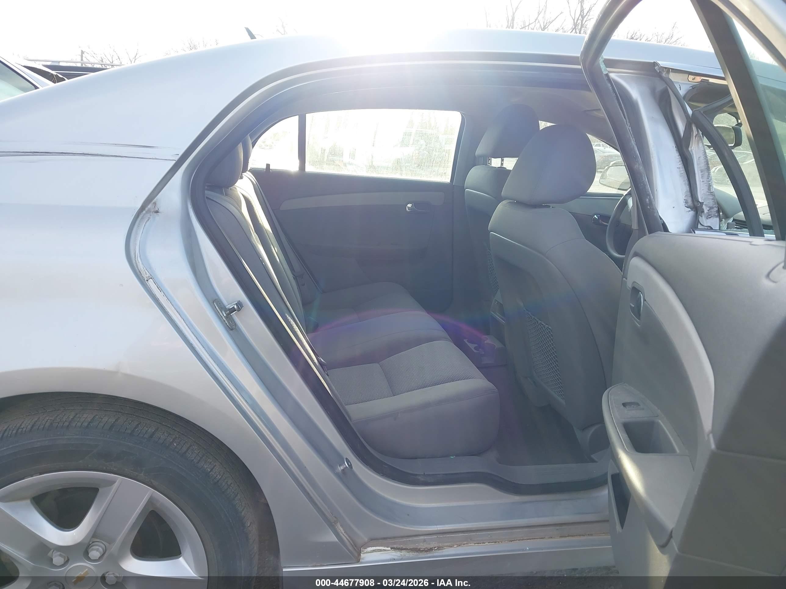 CHEVROLET MALIBU image 8