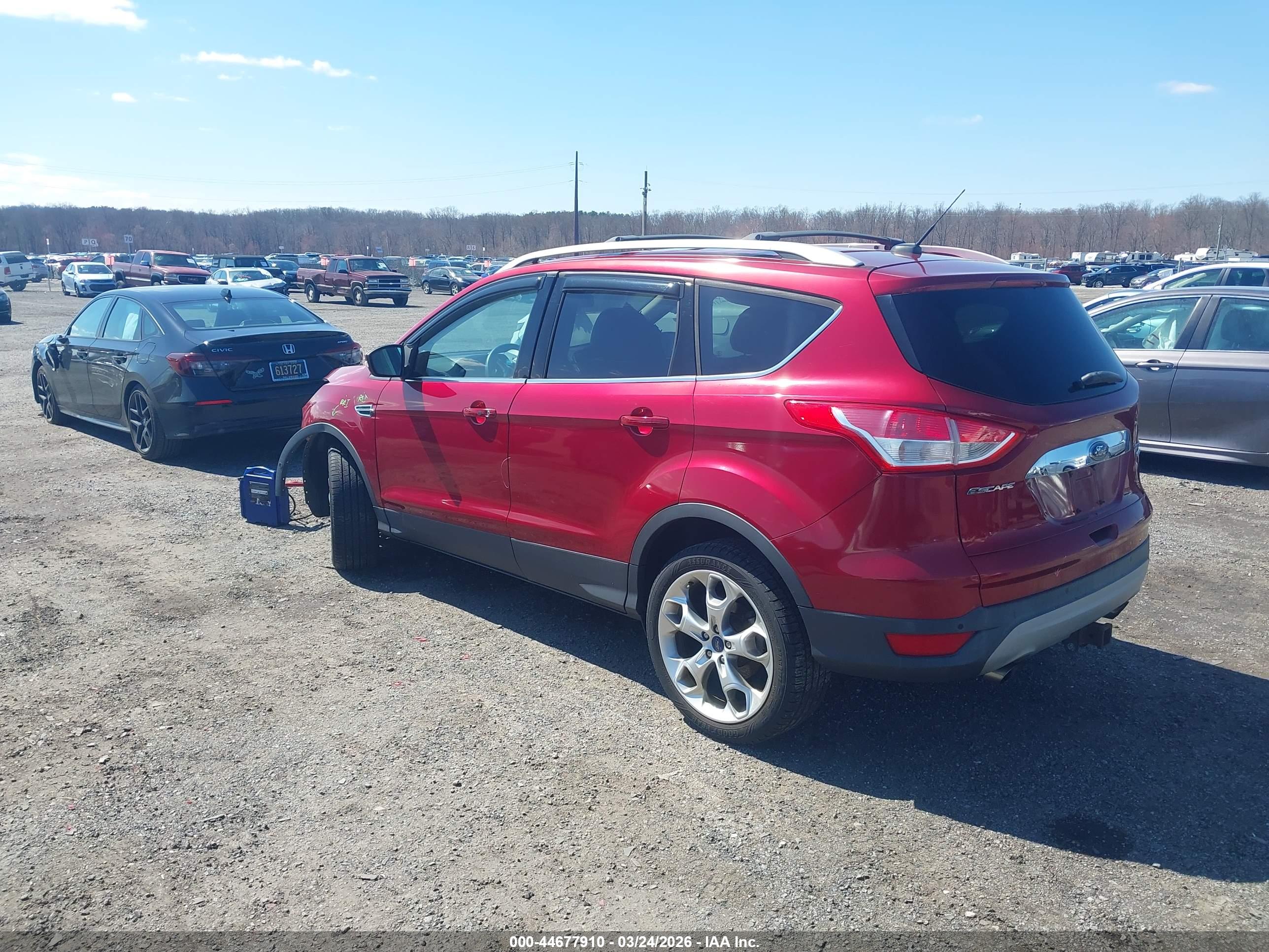 FORD ESCAPE image 3