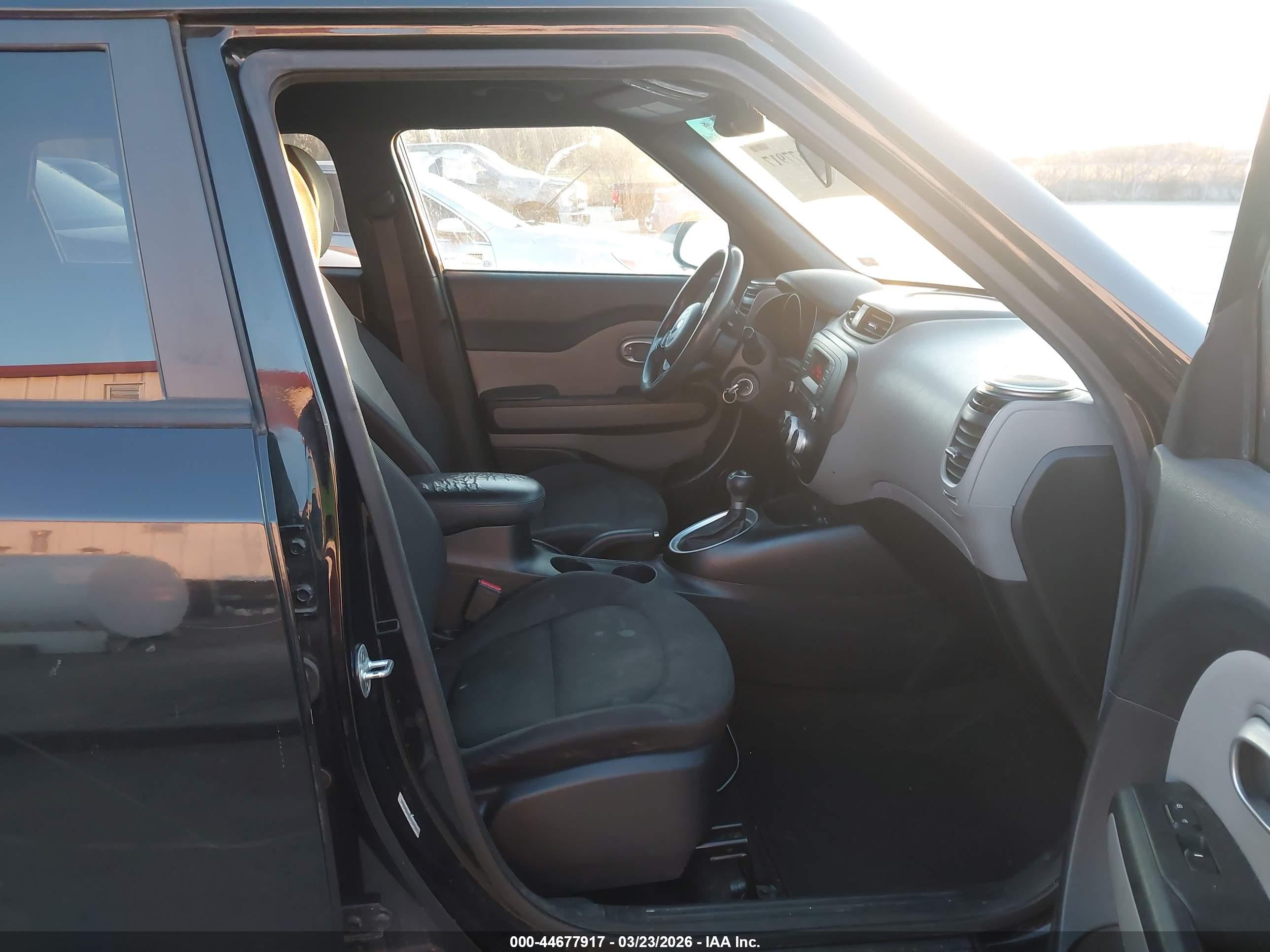 KIA SOUL image 5