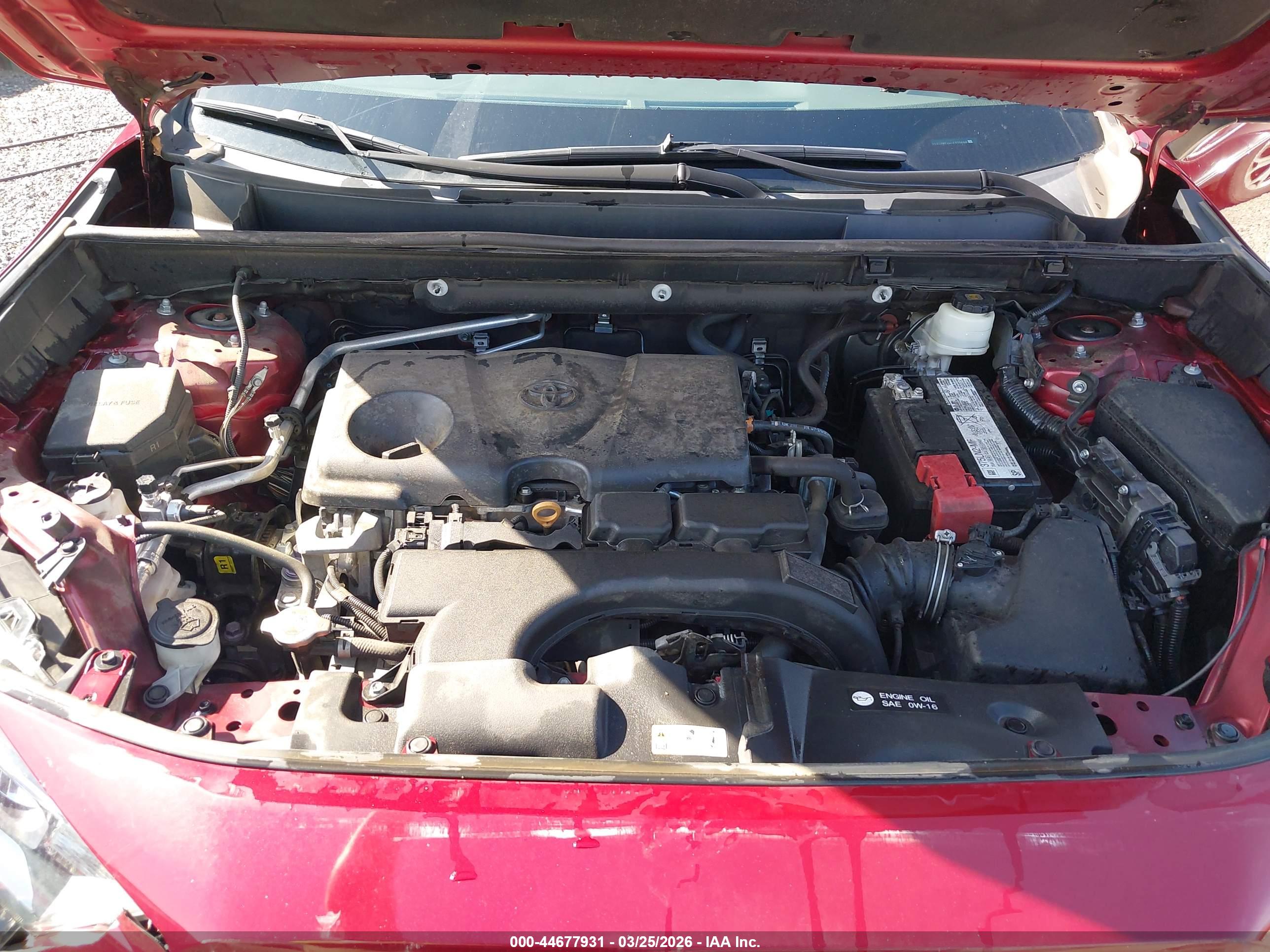 TOYOTA RAV4 image 10