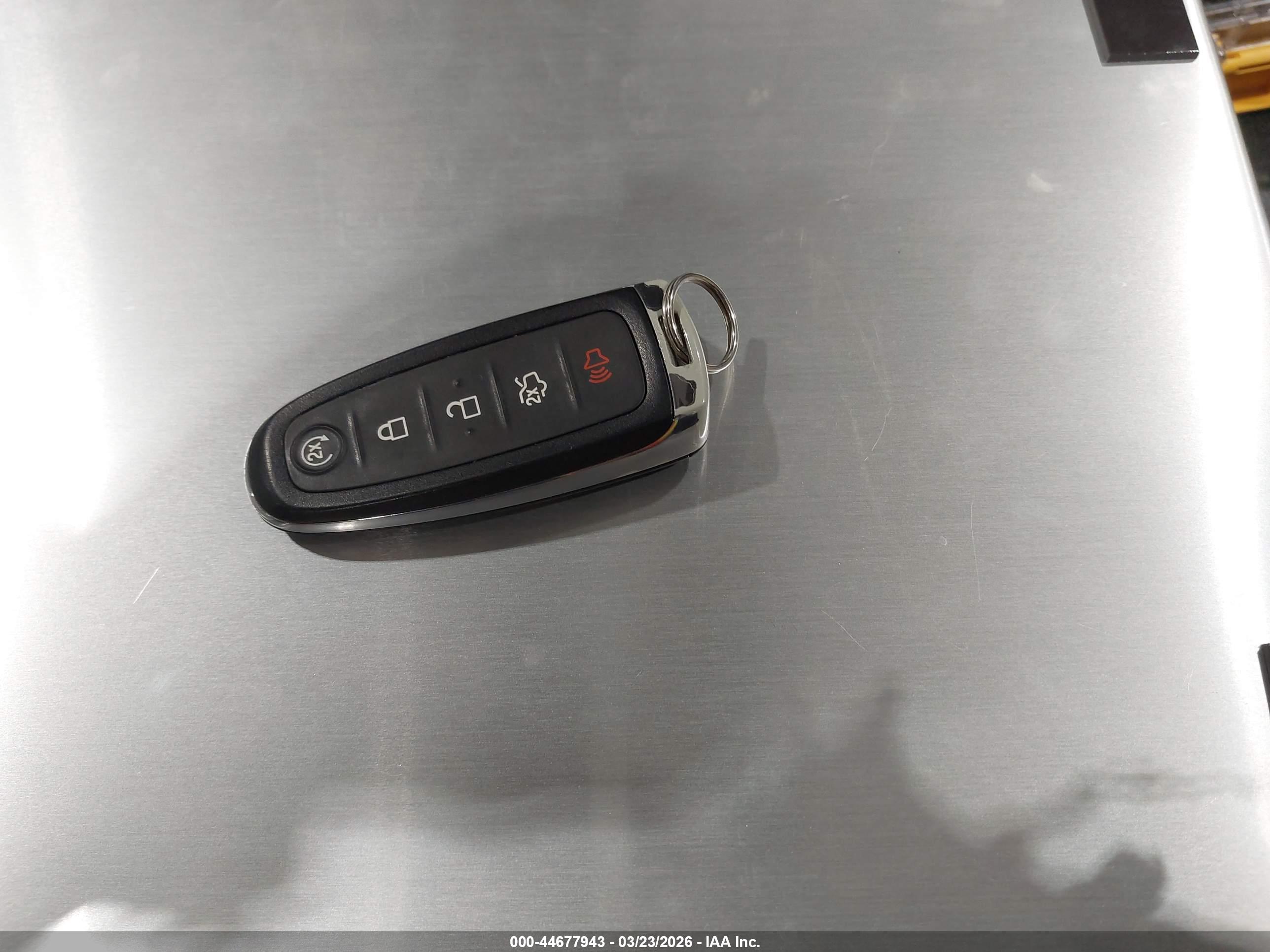 FORD ESCAPE image 11