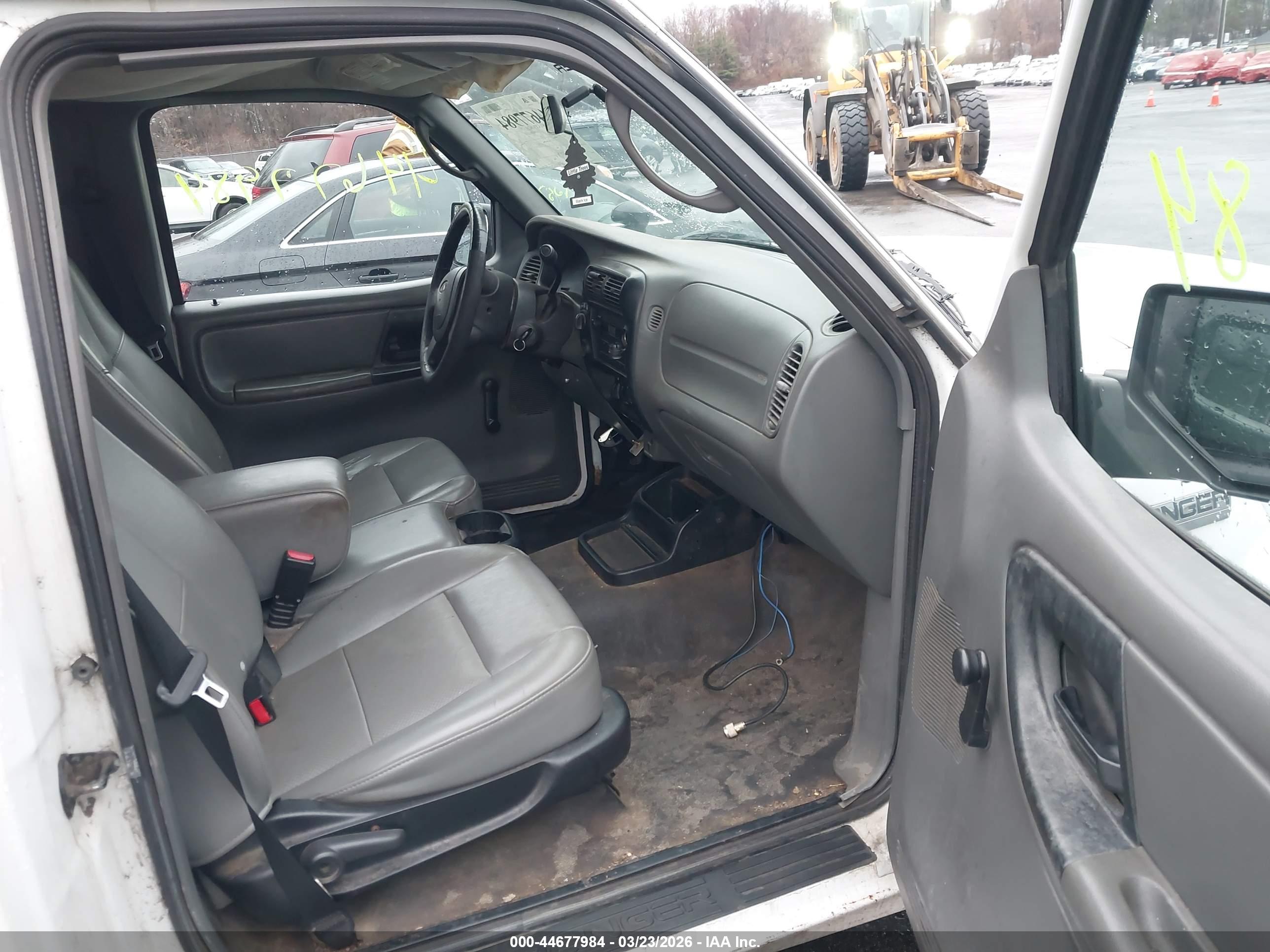 FORD RANGER image 5
