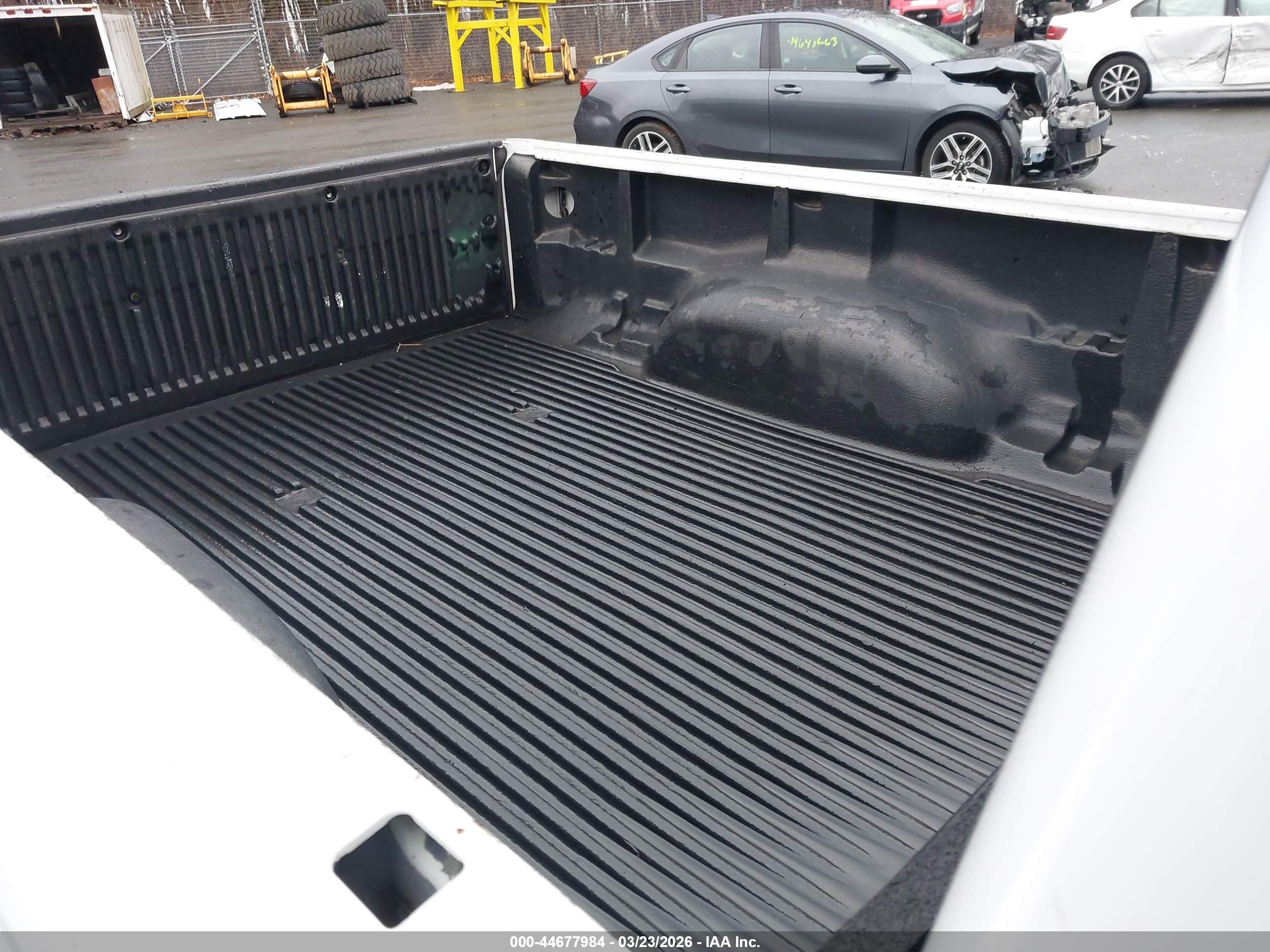 FORD RANGER image 8