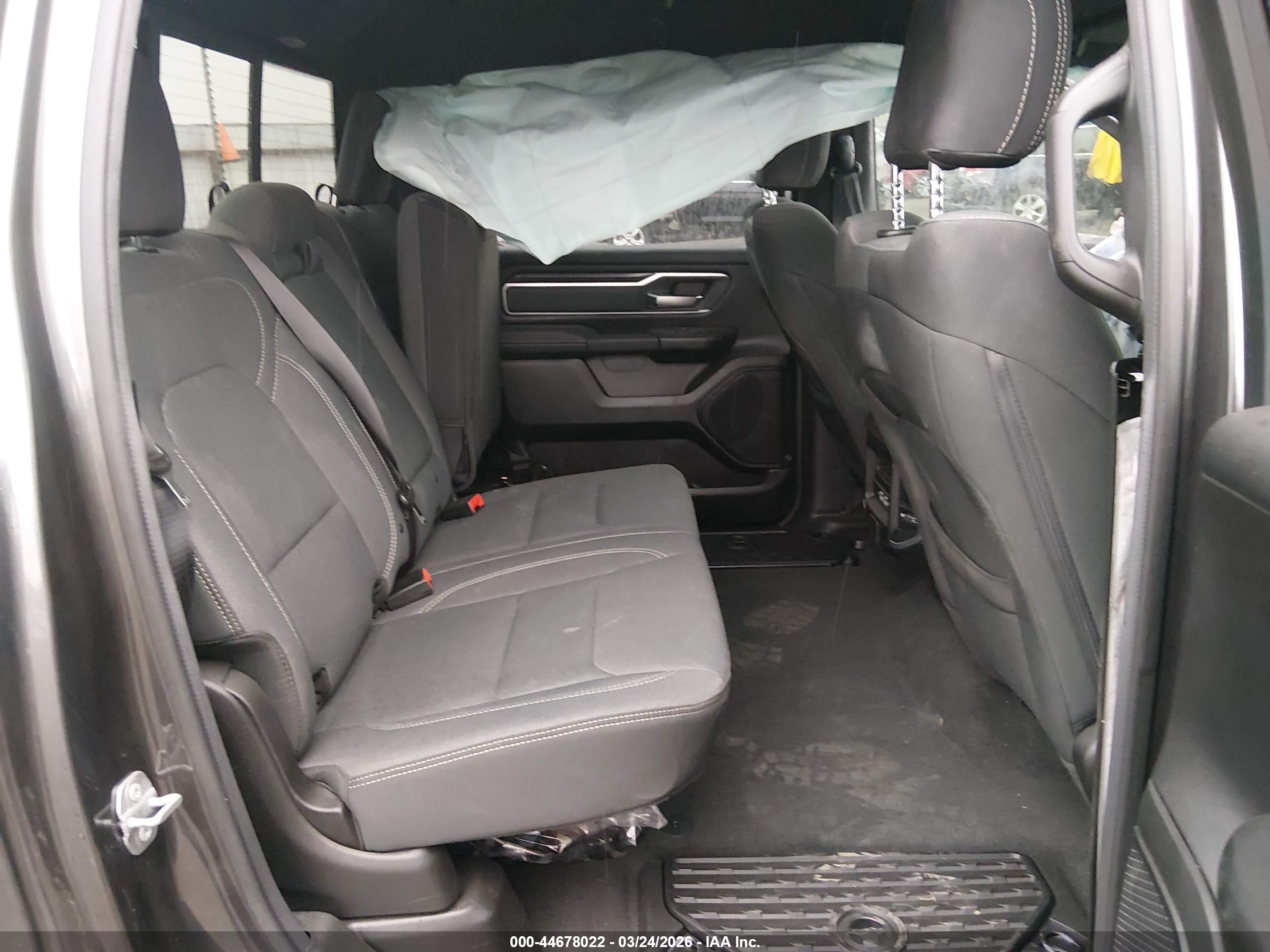 RAM 1500 image 8