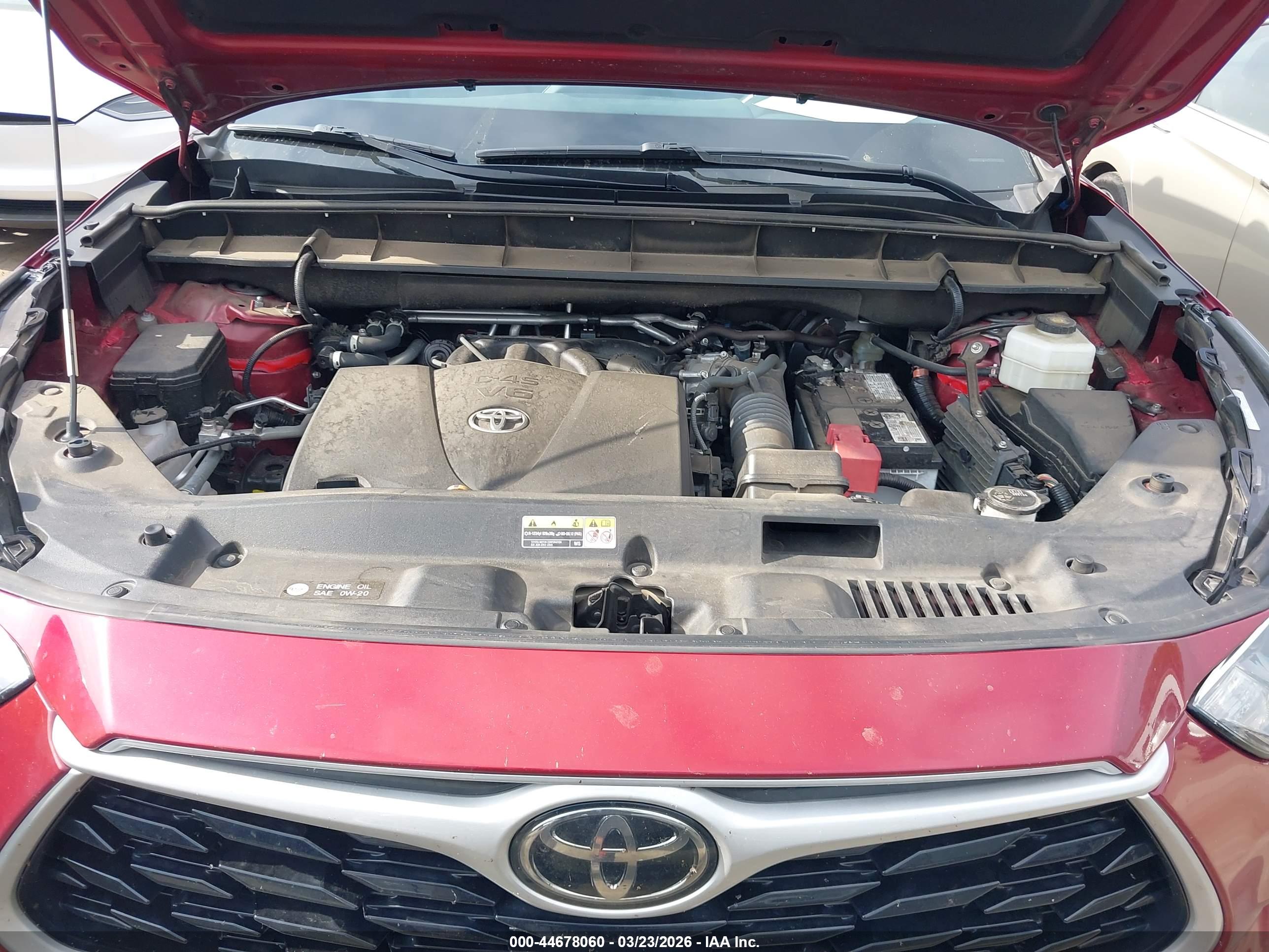 TOYOTA HIGHLANDER image 10