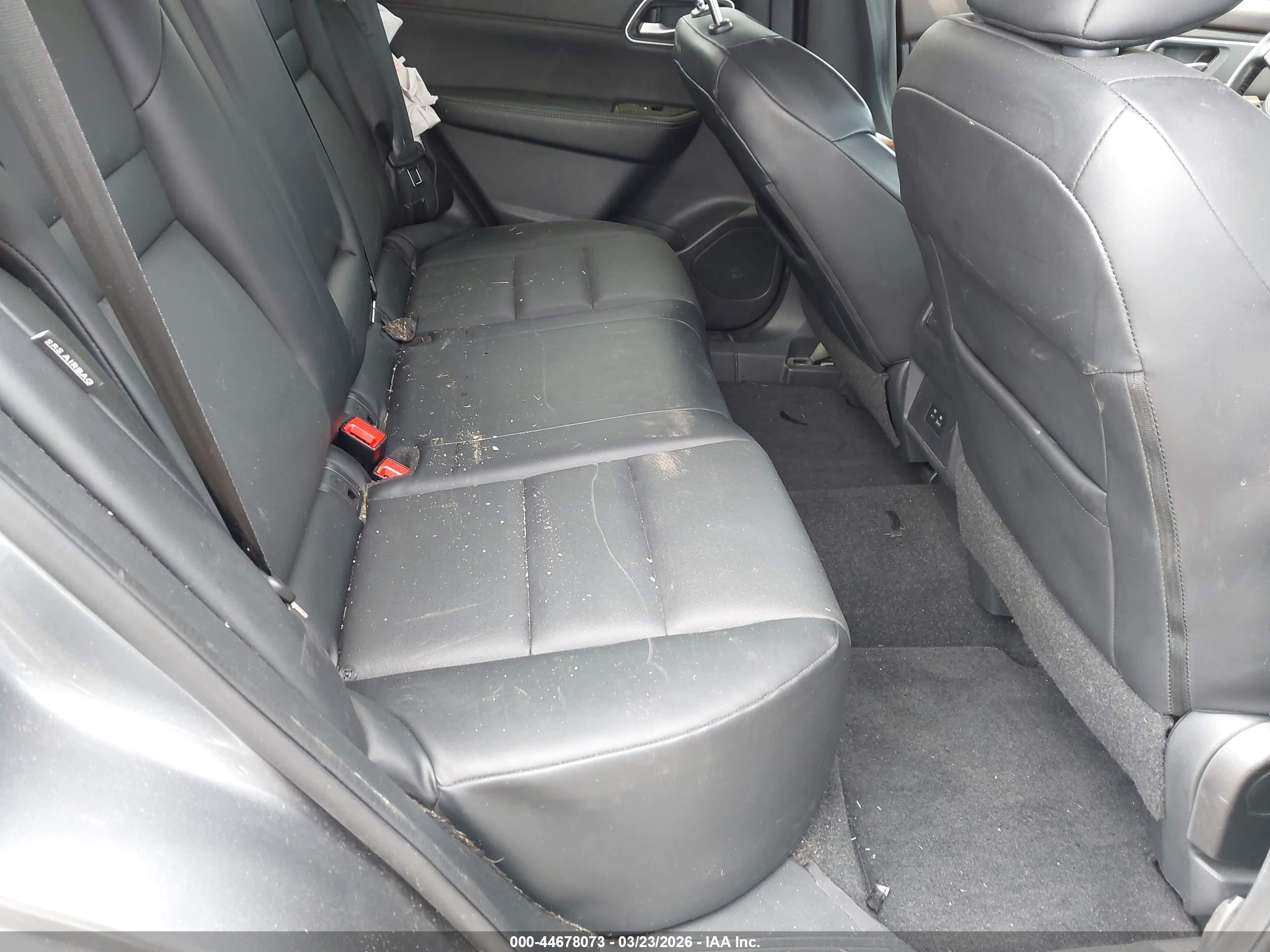 NISSAN ROGUE image 8
