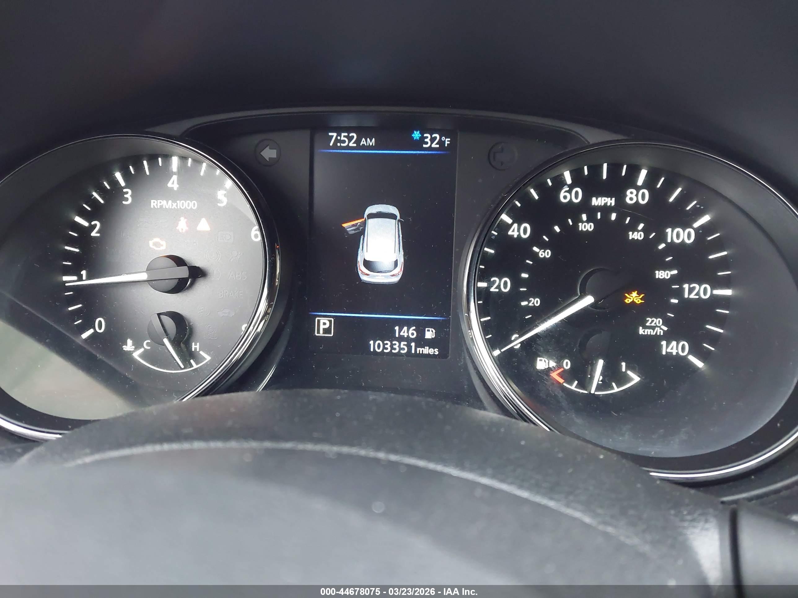NISSAN ROGUE image 7