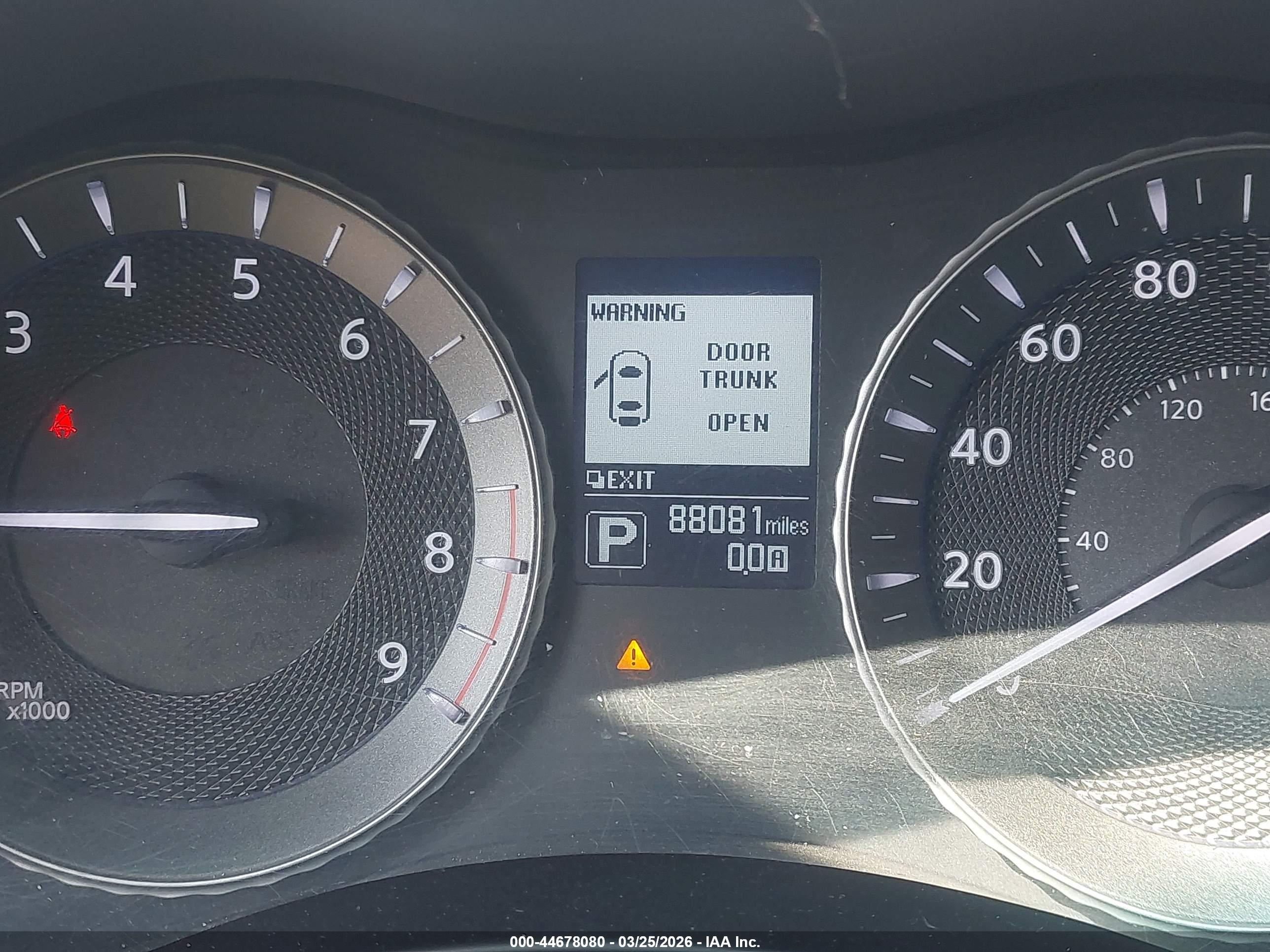 INFINITI Q70L image 7