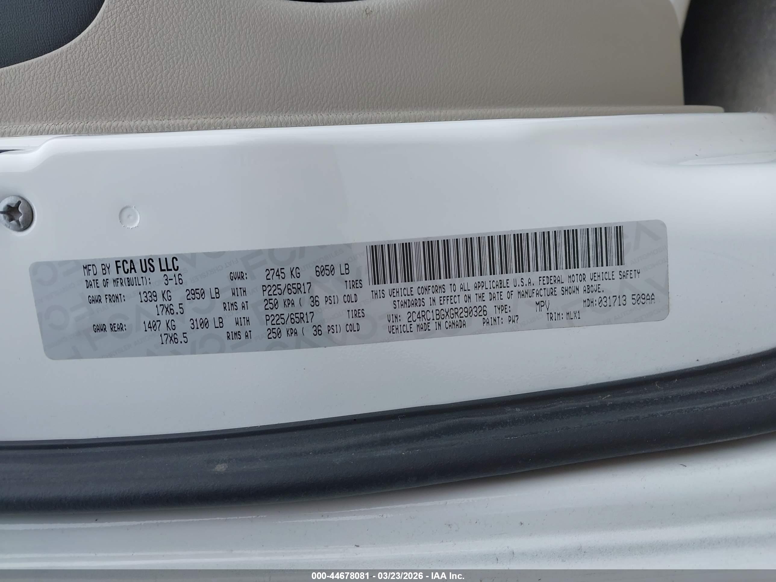 CHRYSLER TOWN image 9