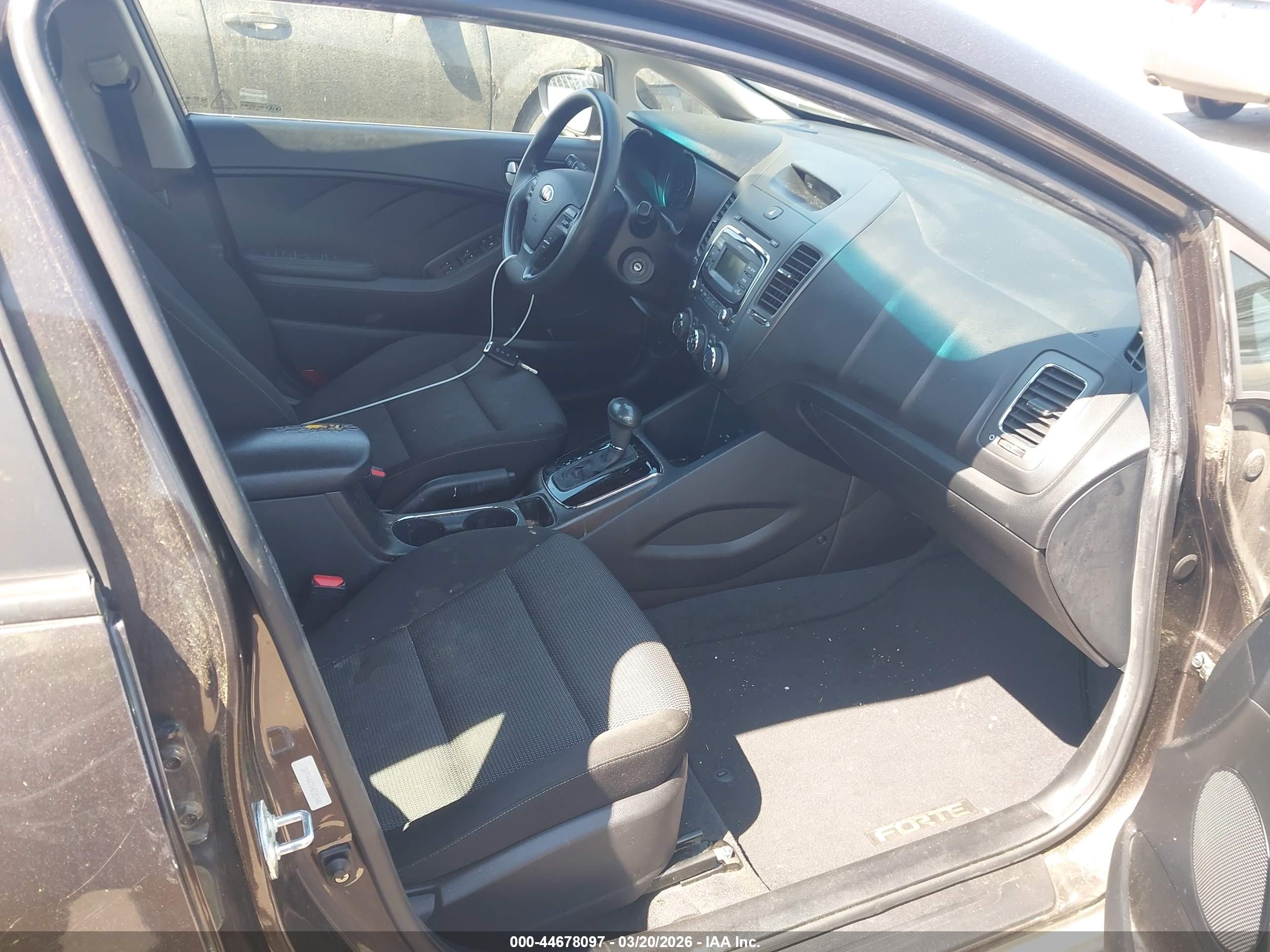 KIA FORTE image 5