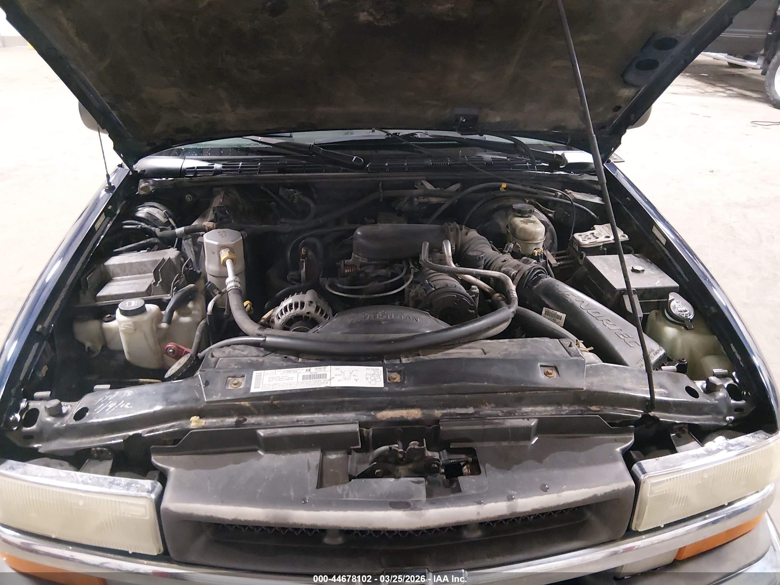 CHEVROLET S-10 image 10