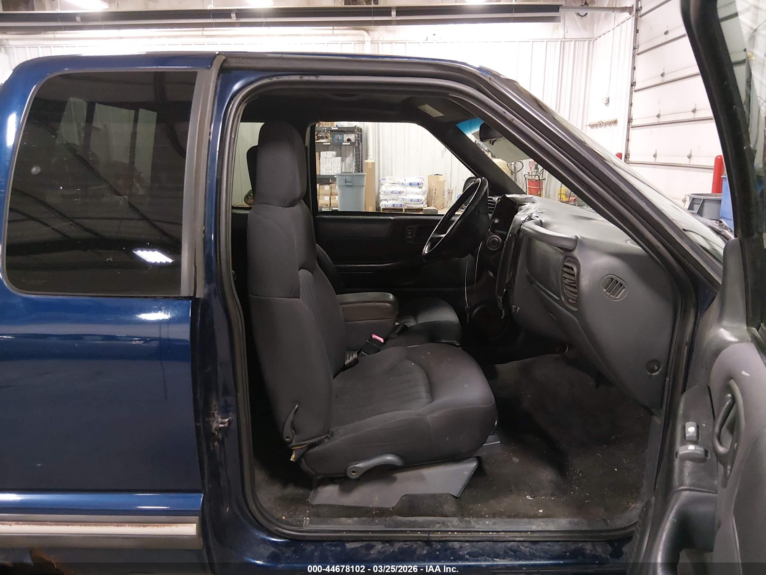 CHEVROLET S-10 image 5
