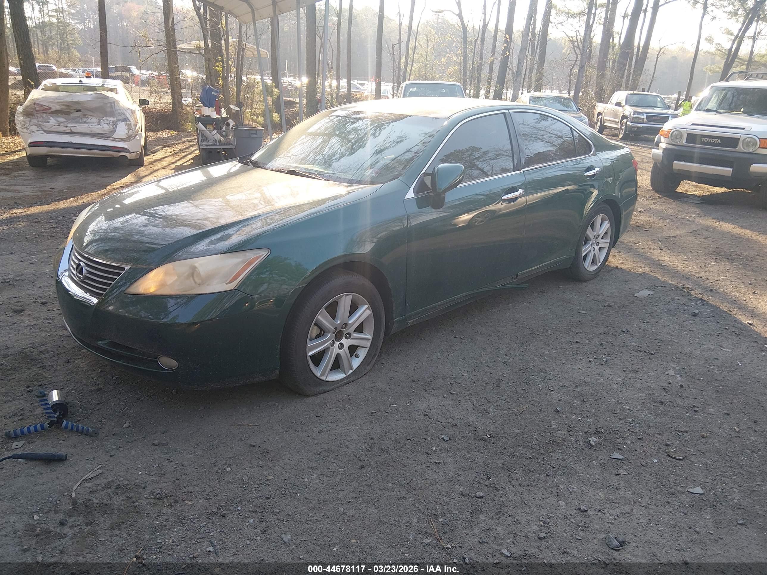LEXUS ES image 2