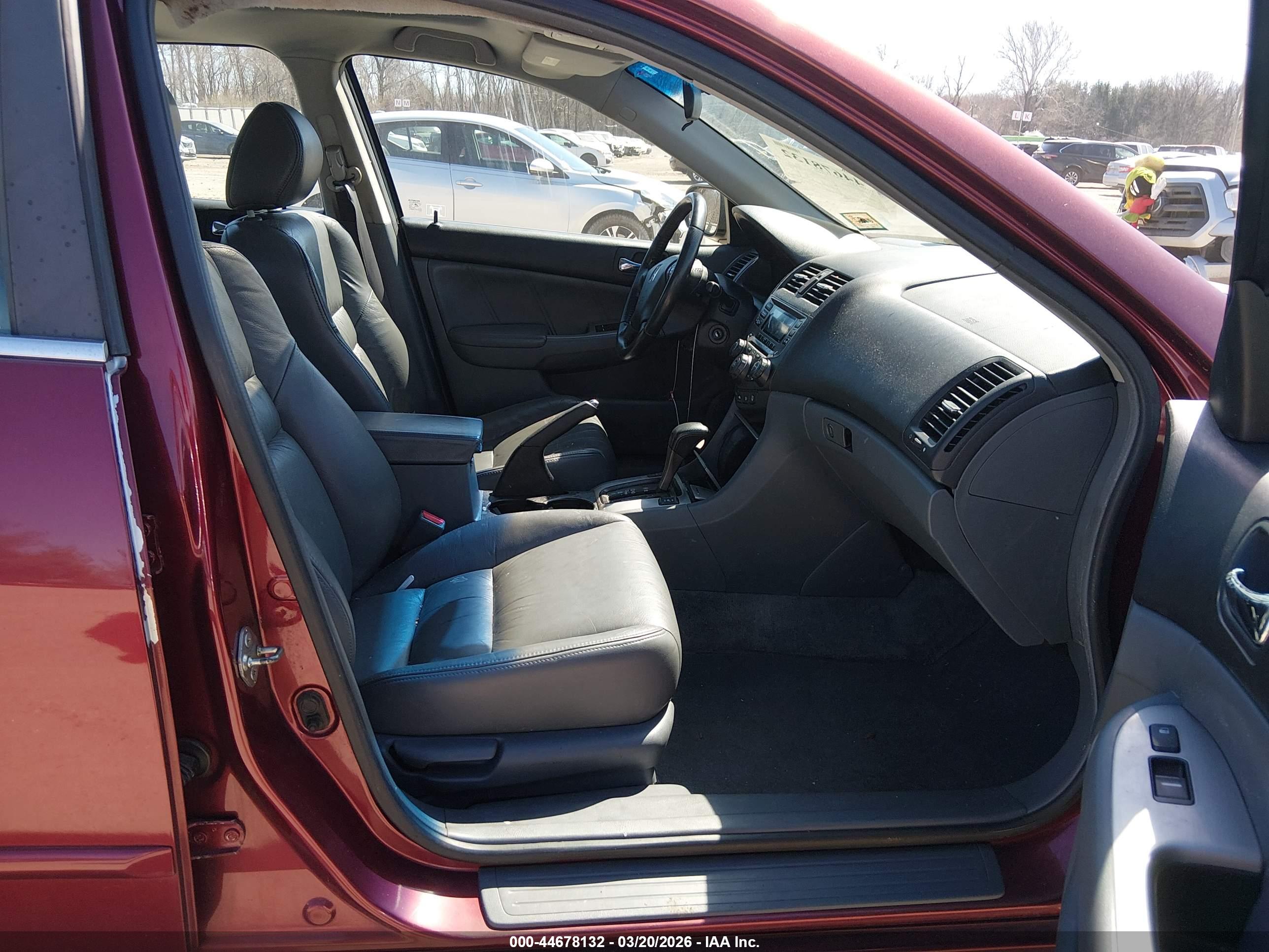 HONDA ACCORD image 5
