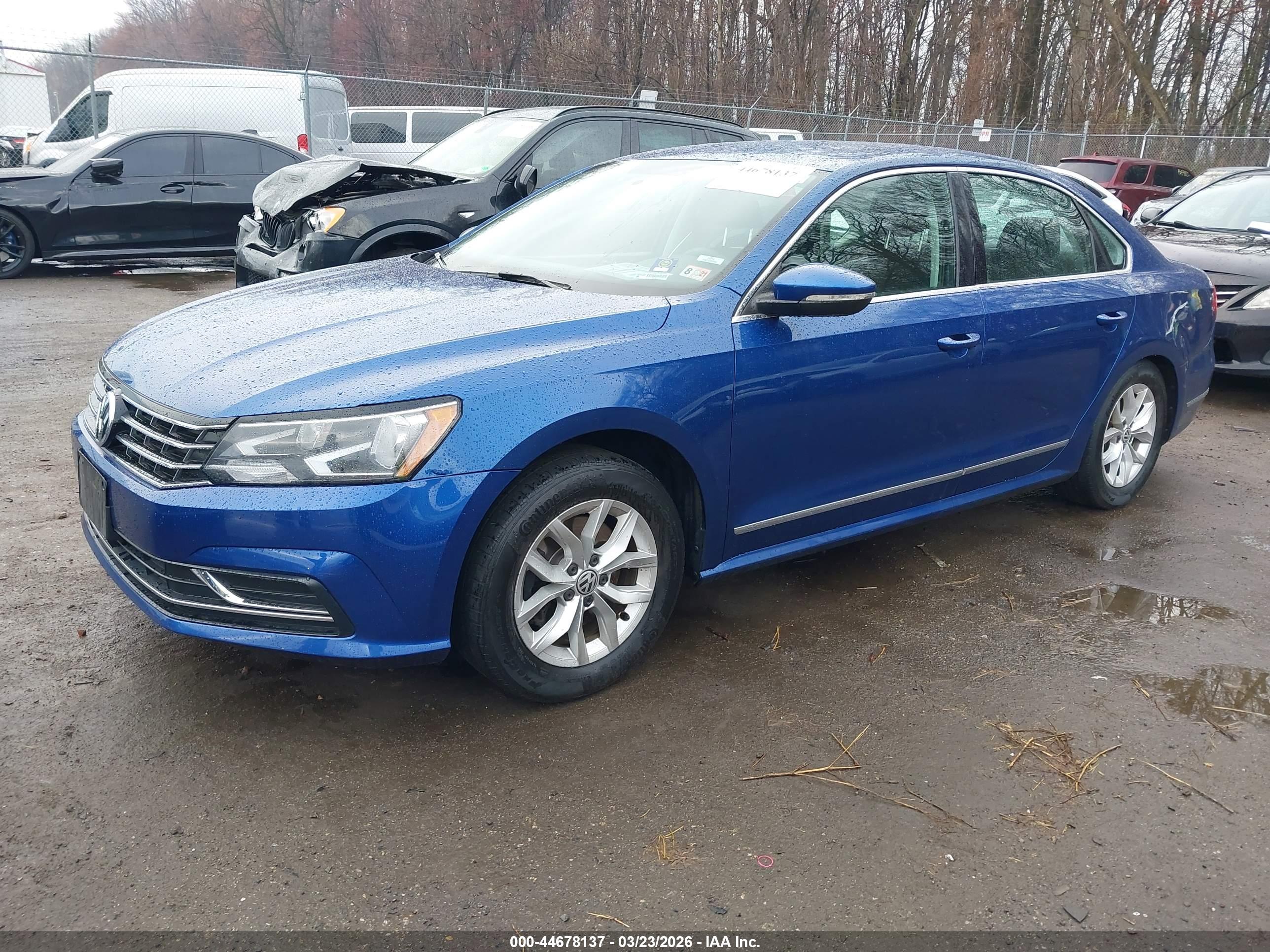 VOLKSWAGEN PASSAT image 2
