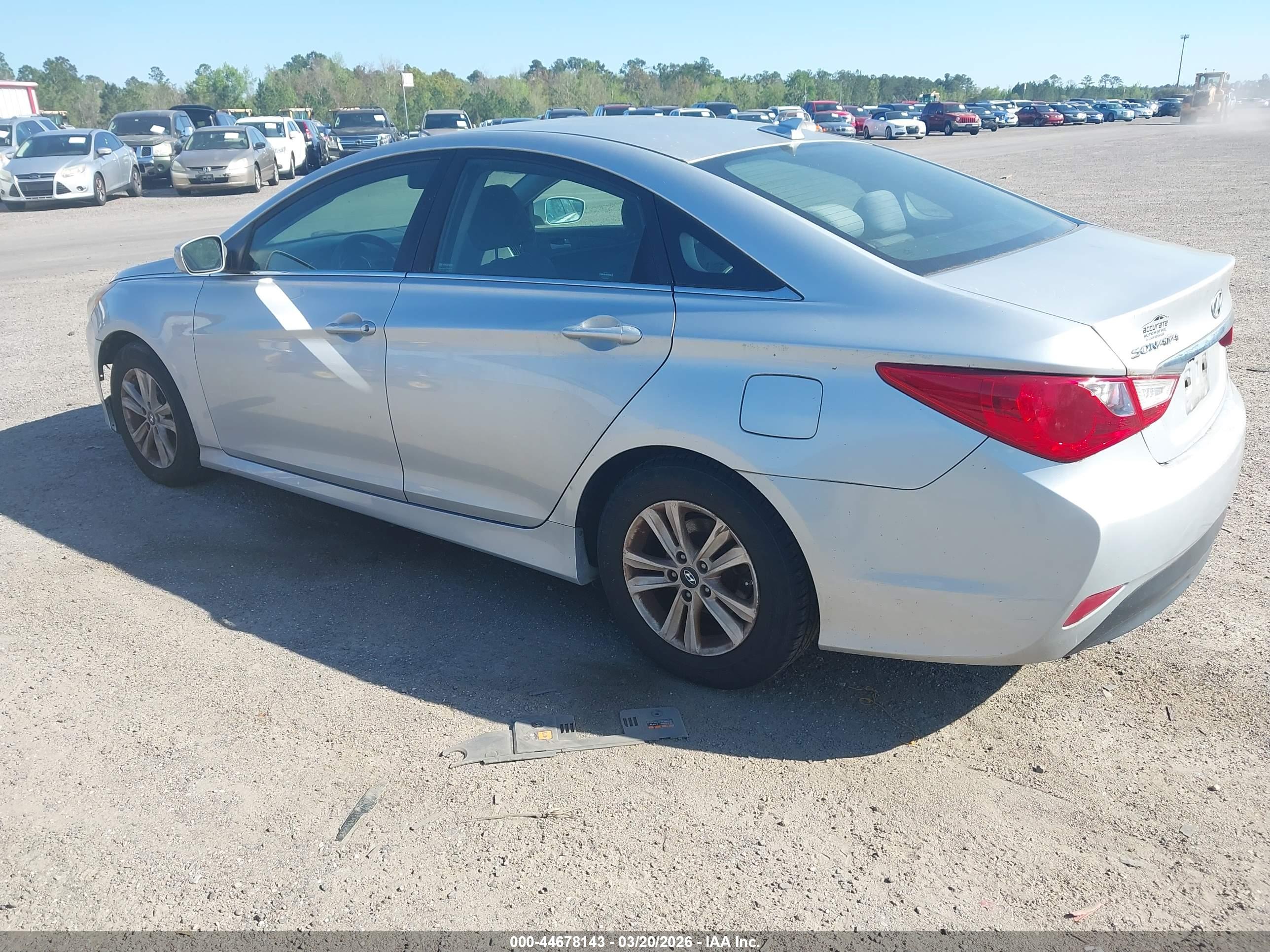 HYUNDAI SONATA image 3