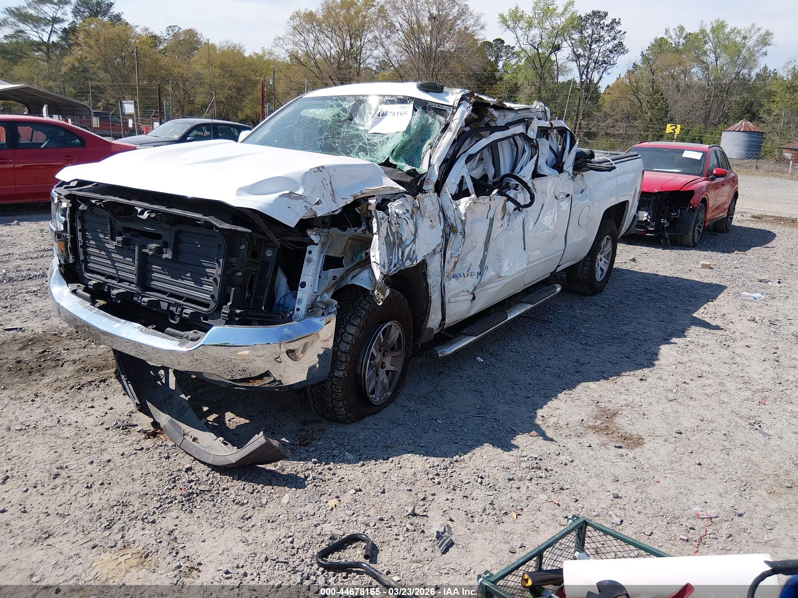 CHEVROLET SILVERADO image 2