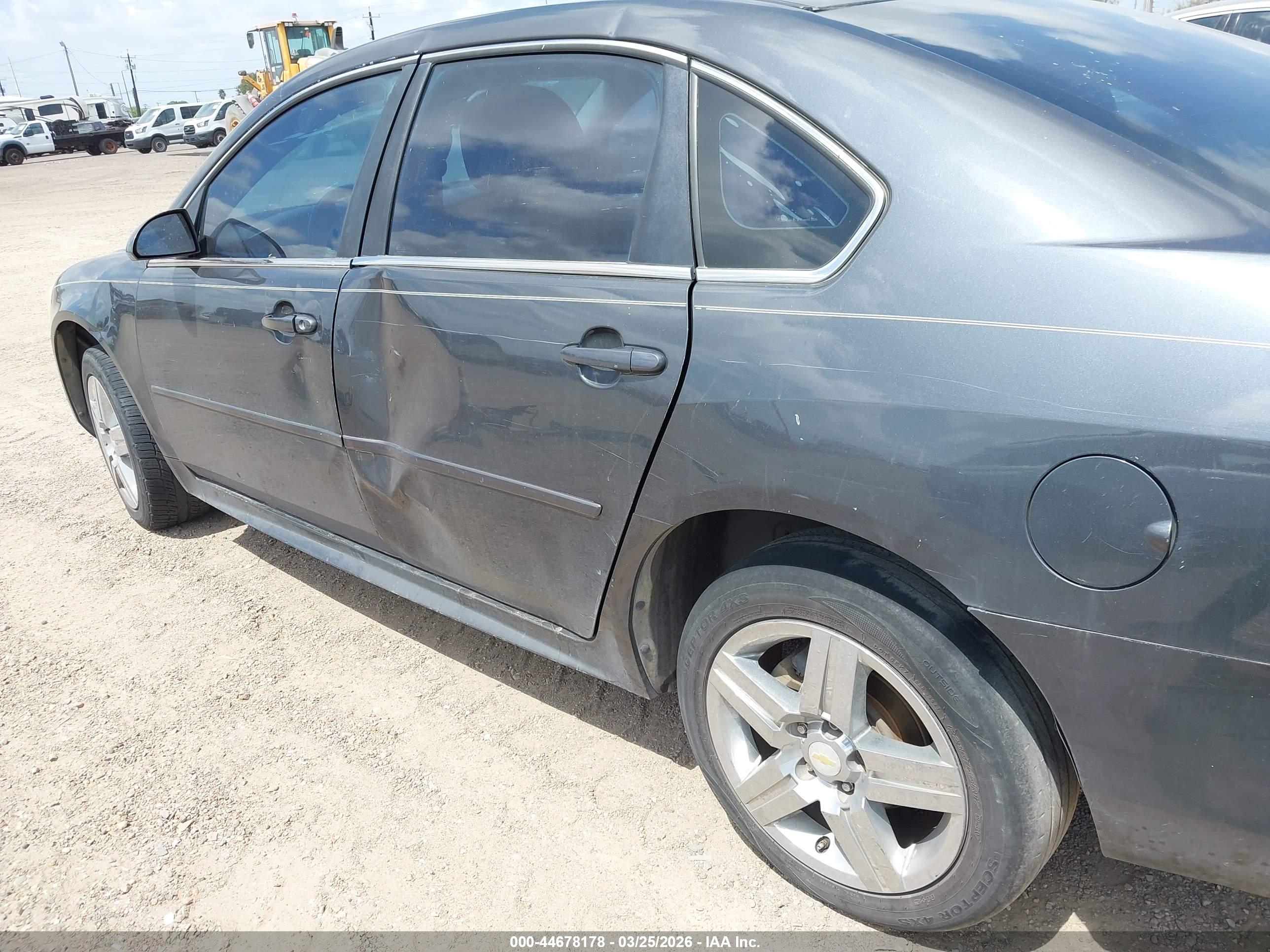 CHEVROLET IMPALA image 6