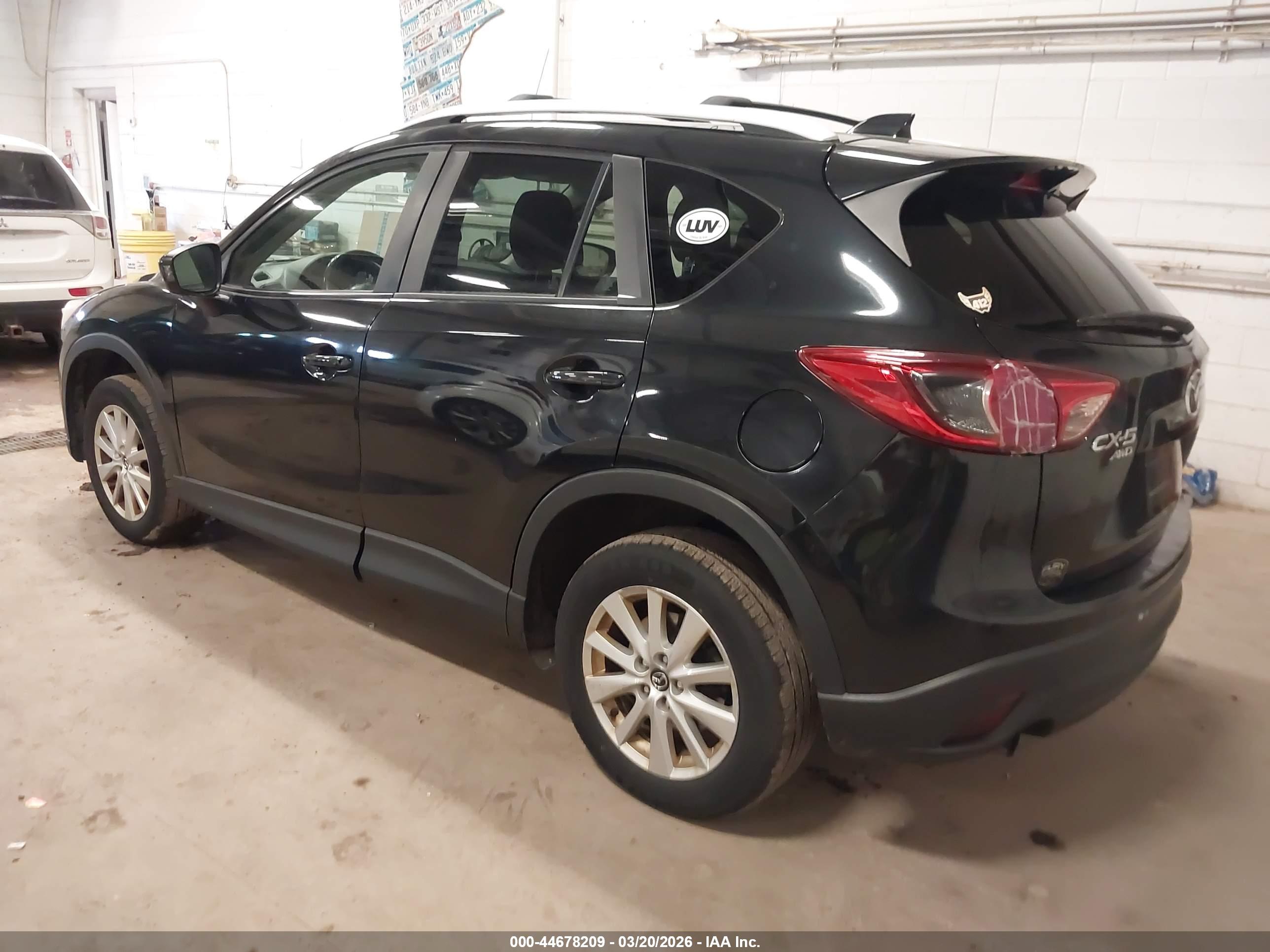 MAZDA CX-5 image 3