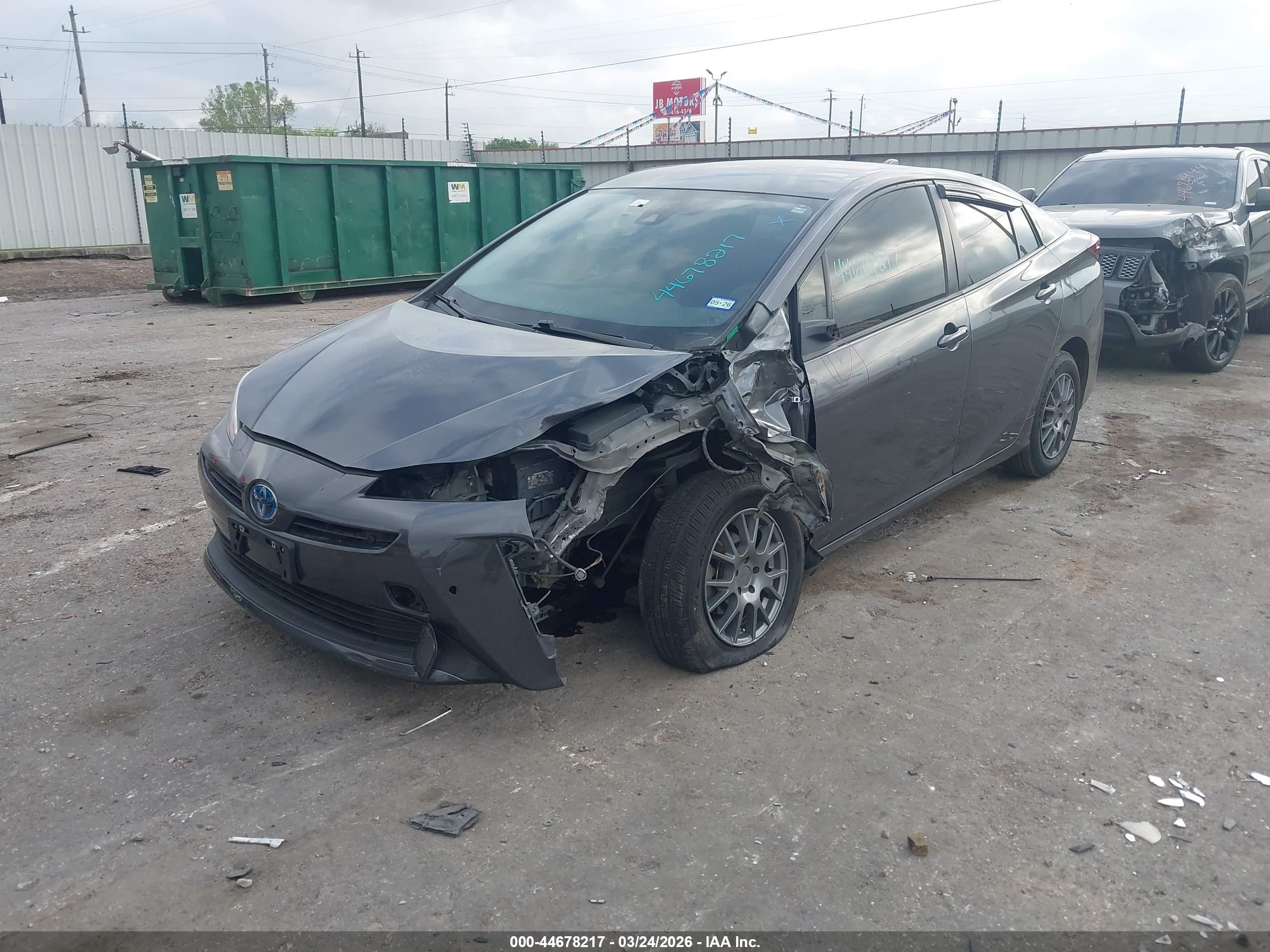 TOYOTA PRIUS image 2