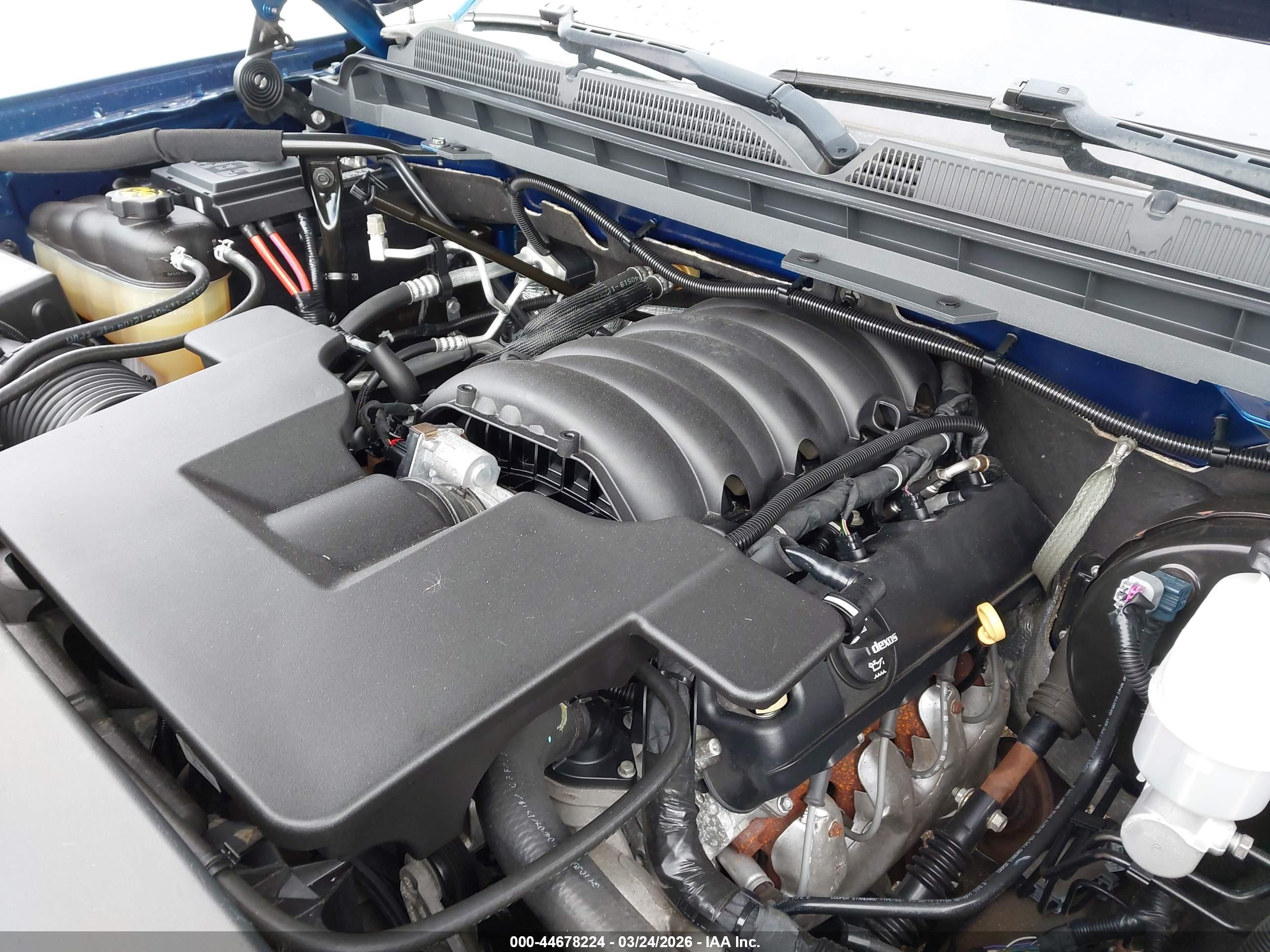 CHEVROLET SILVERADO image 10