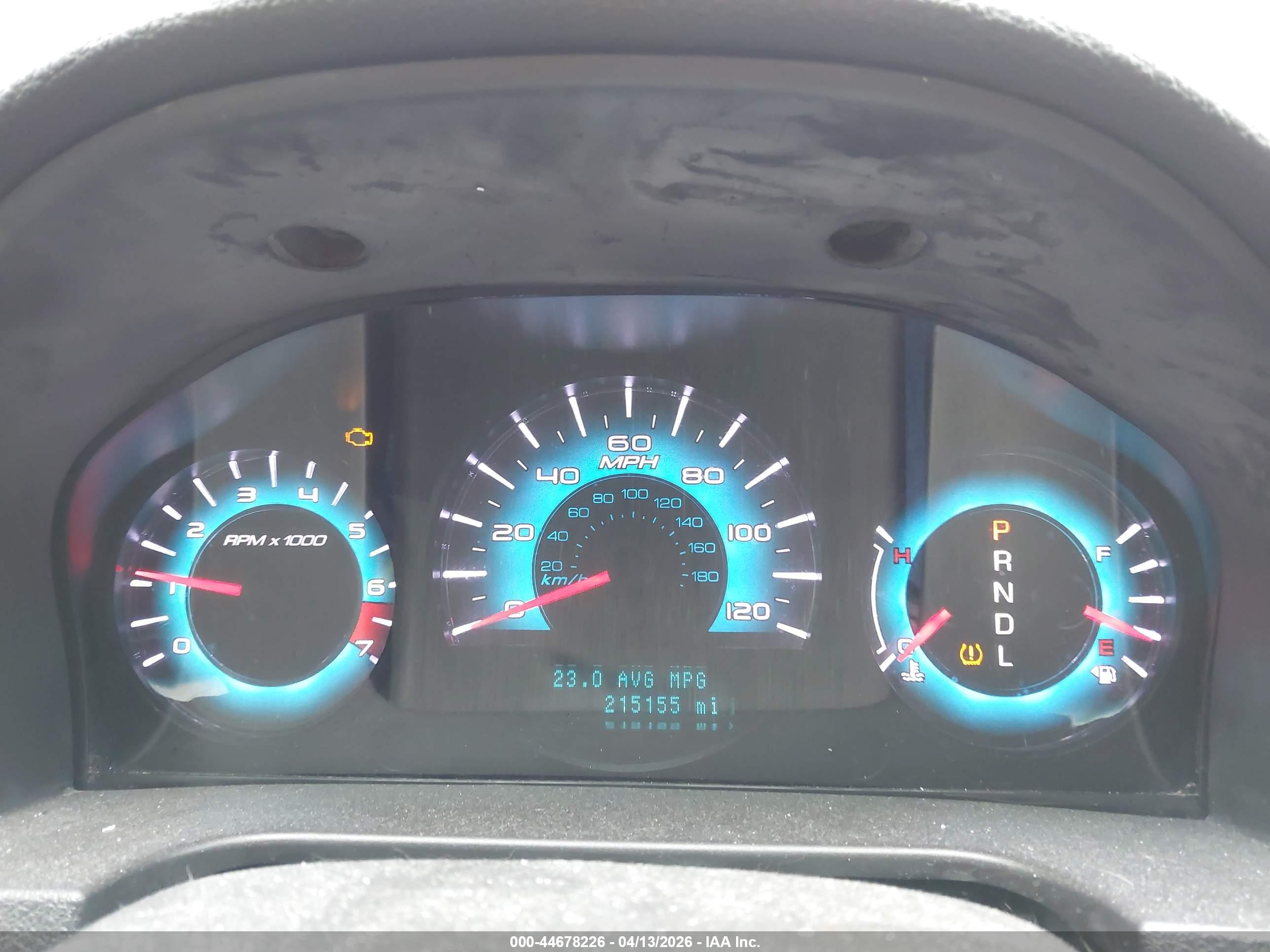 FORD FUSION image 7