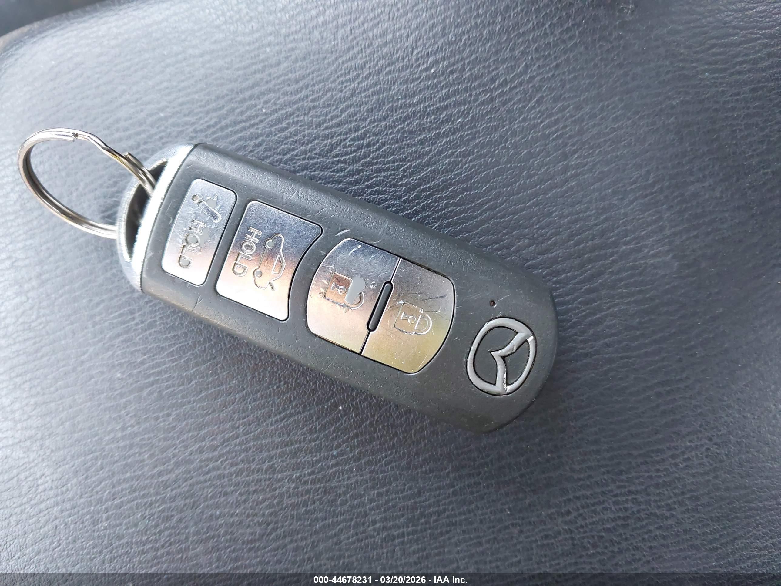 MAZDA MAZDA3 image 11