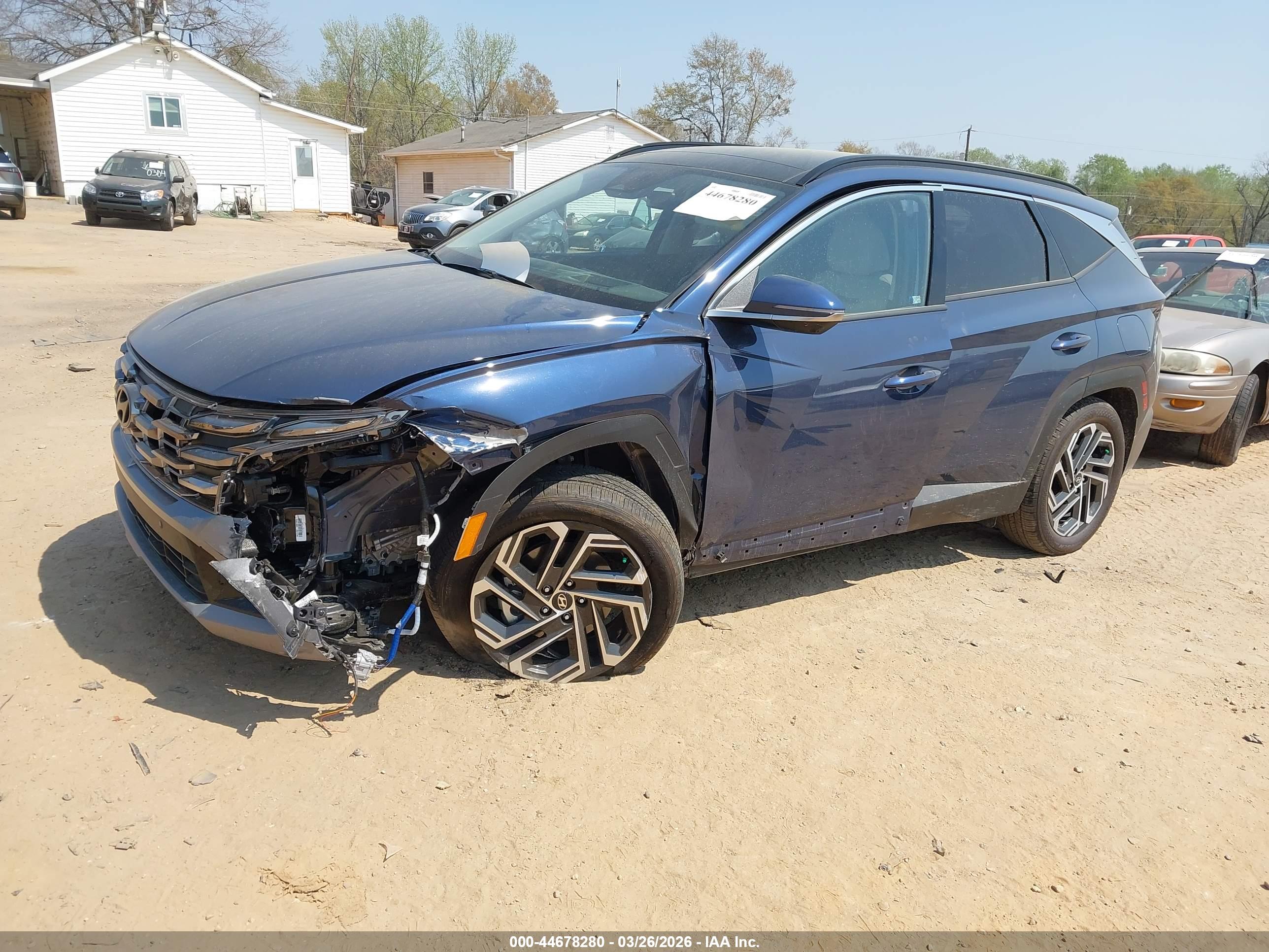 HYUNDAI TUCSON image 2