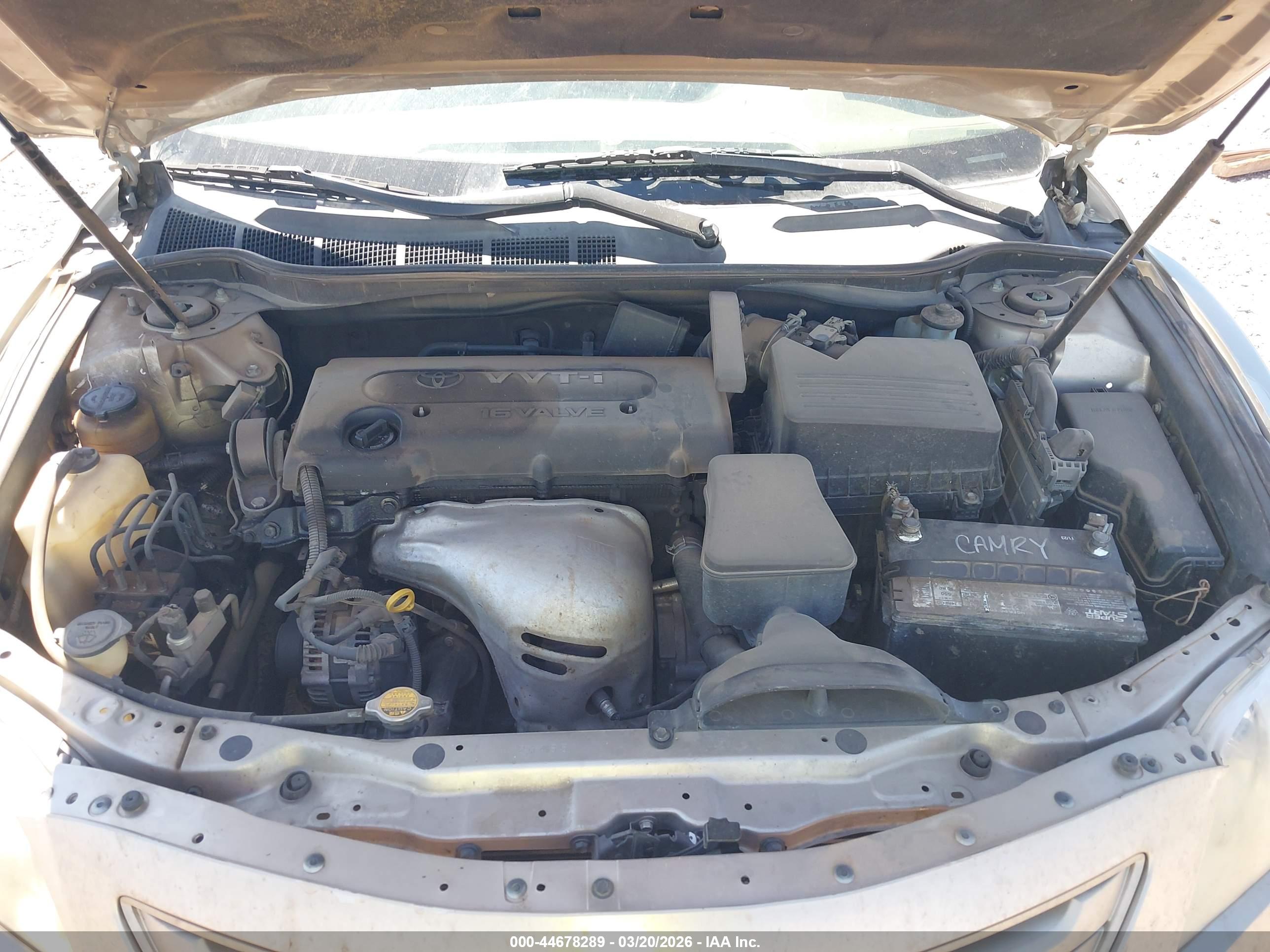 TOYOTA CAMRY image 10
