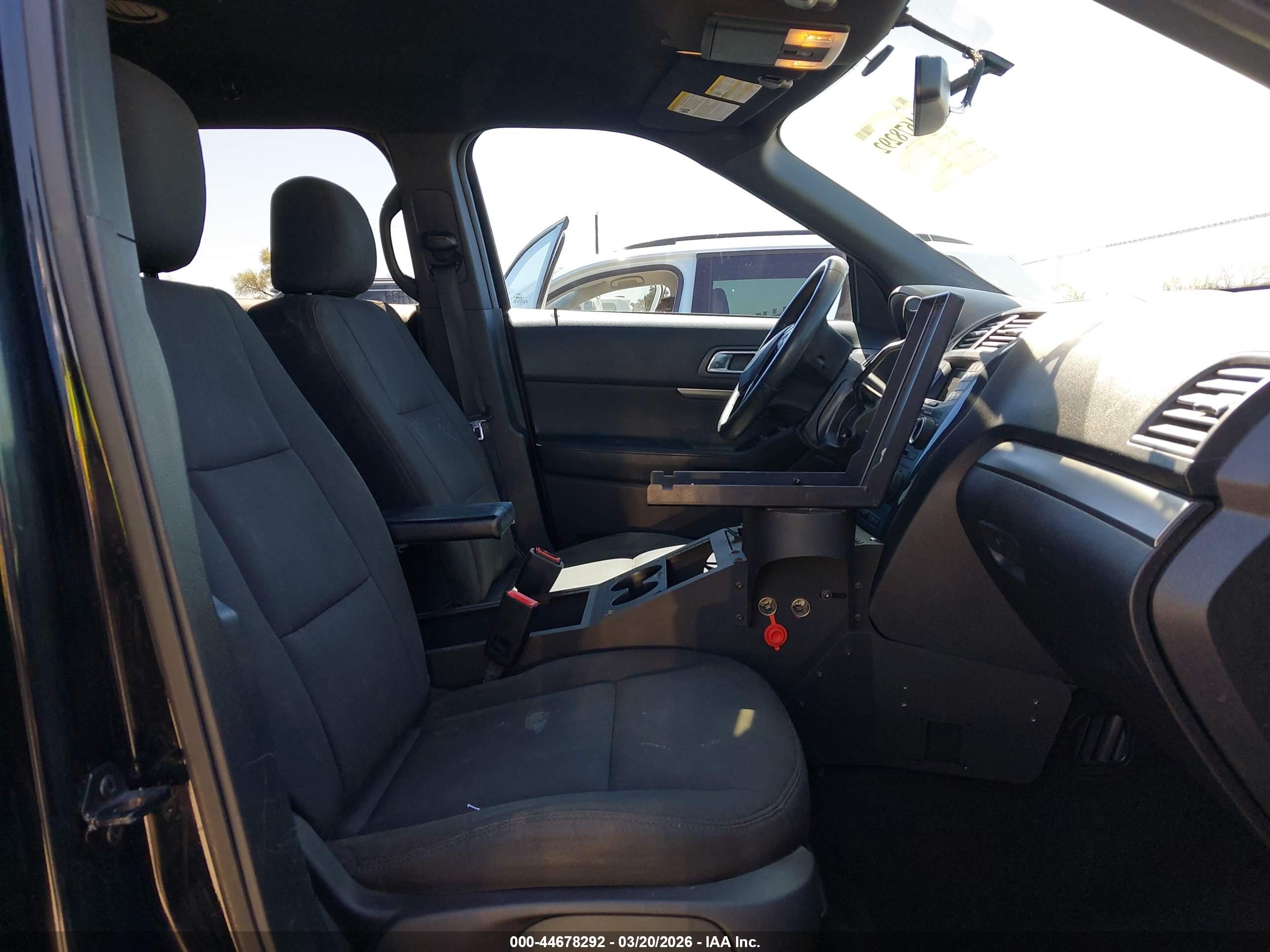 FORD UTILITY image 5