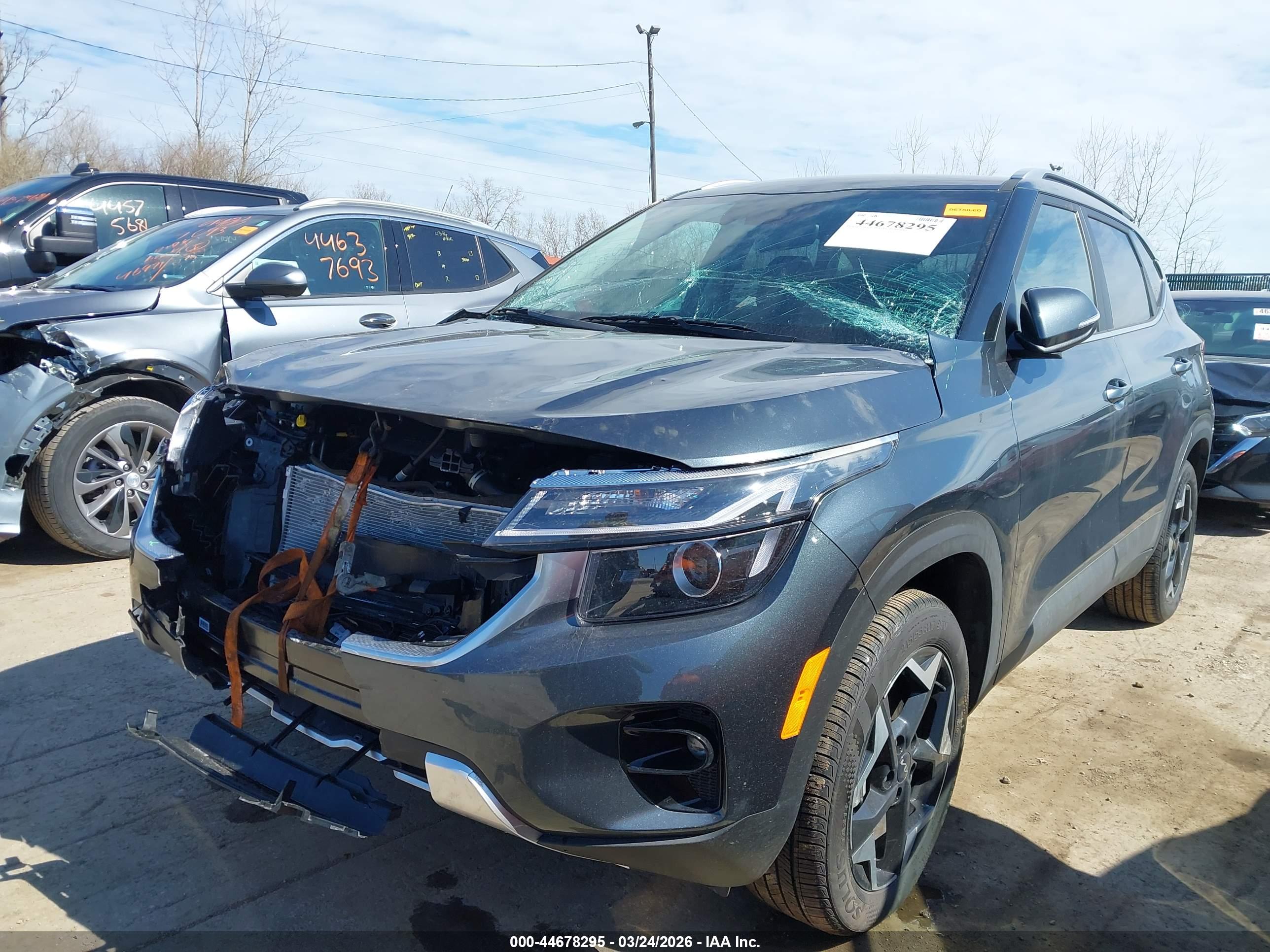 KIA SELTOS image 2