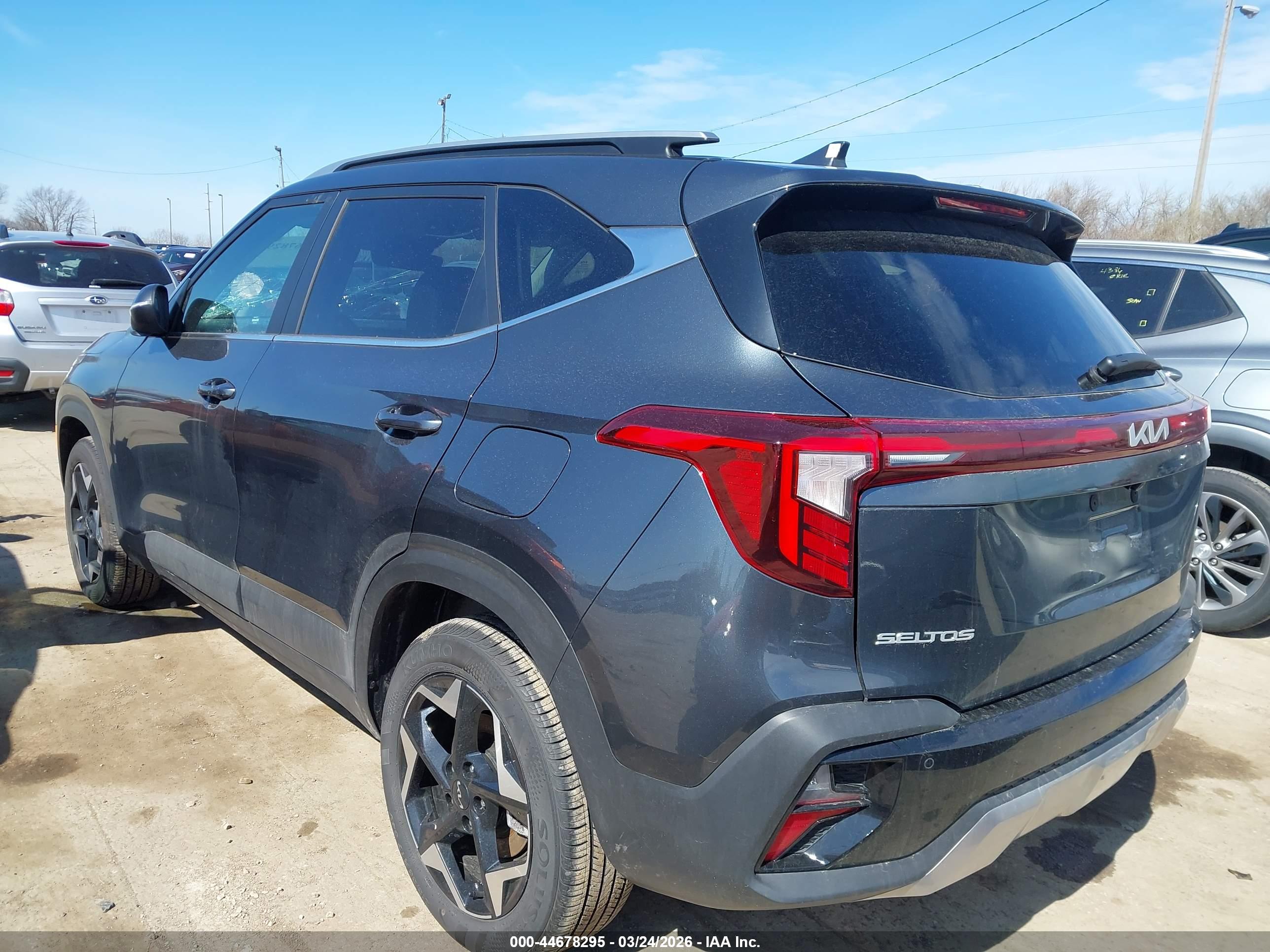 KIA SELTOS image 3